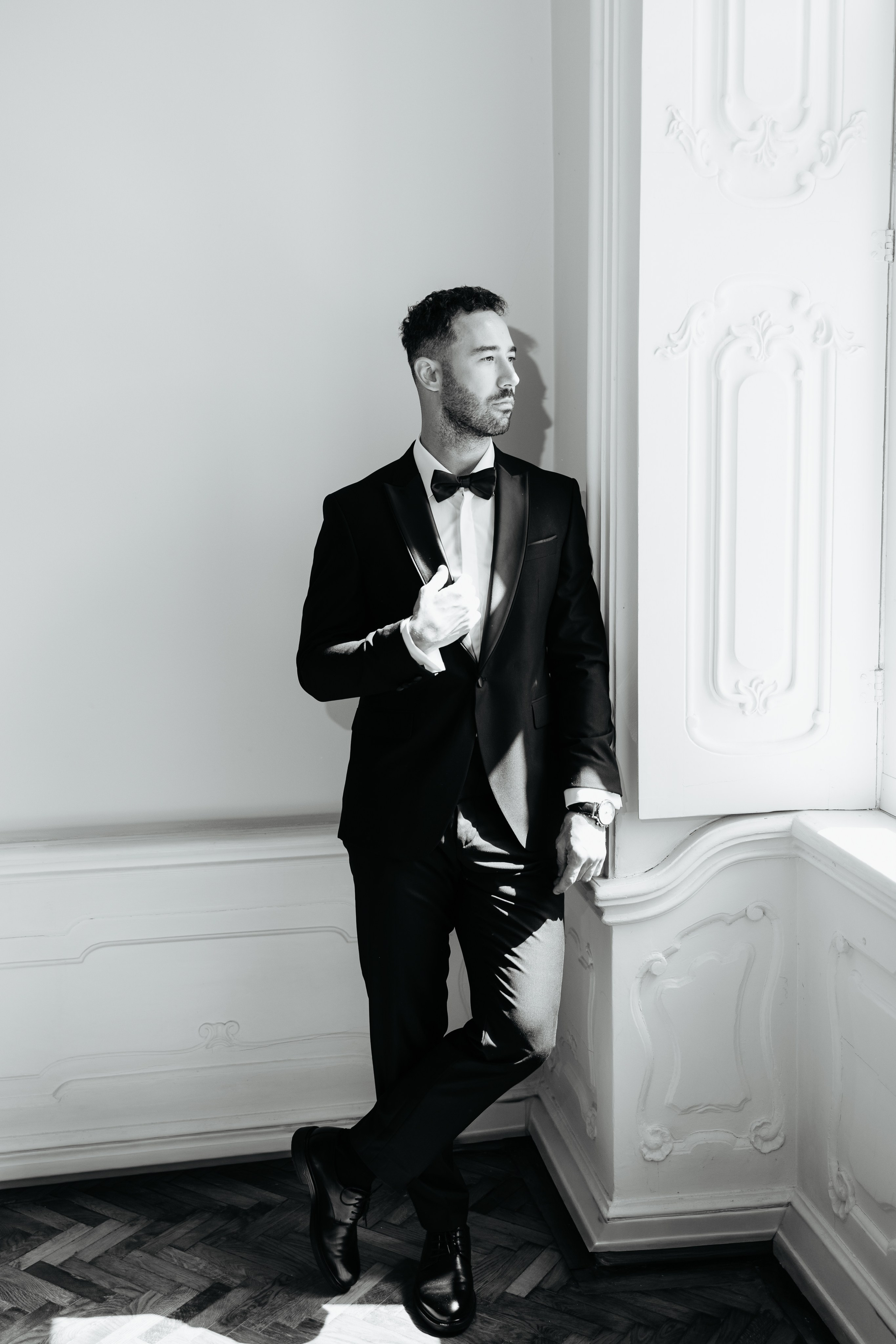 PORTFOLIO. Wedding Photographer Editorial Storytelling Cluj, Romania & Europe|Lore Photography