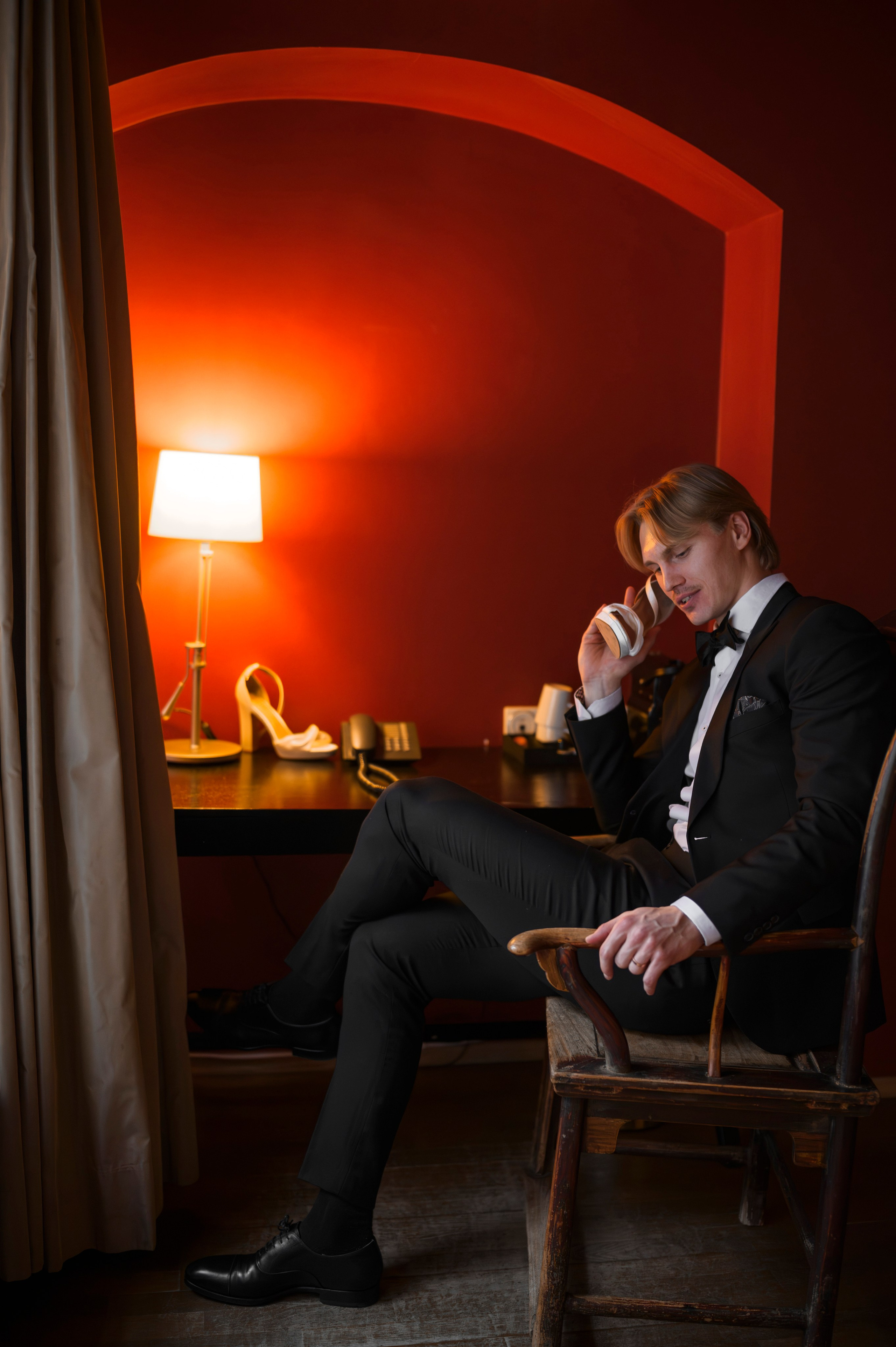 Свадебные сборы в отеле. Фотограф Таллинн — свадьба |семья | lovestory