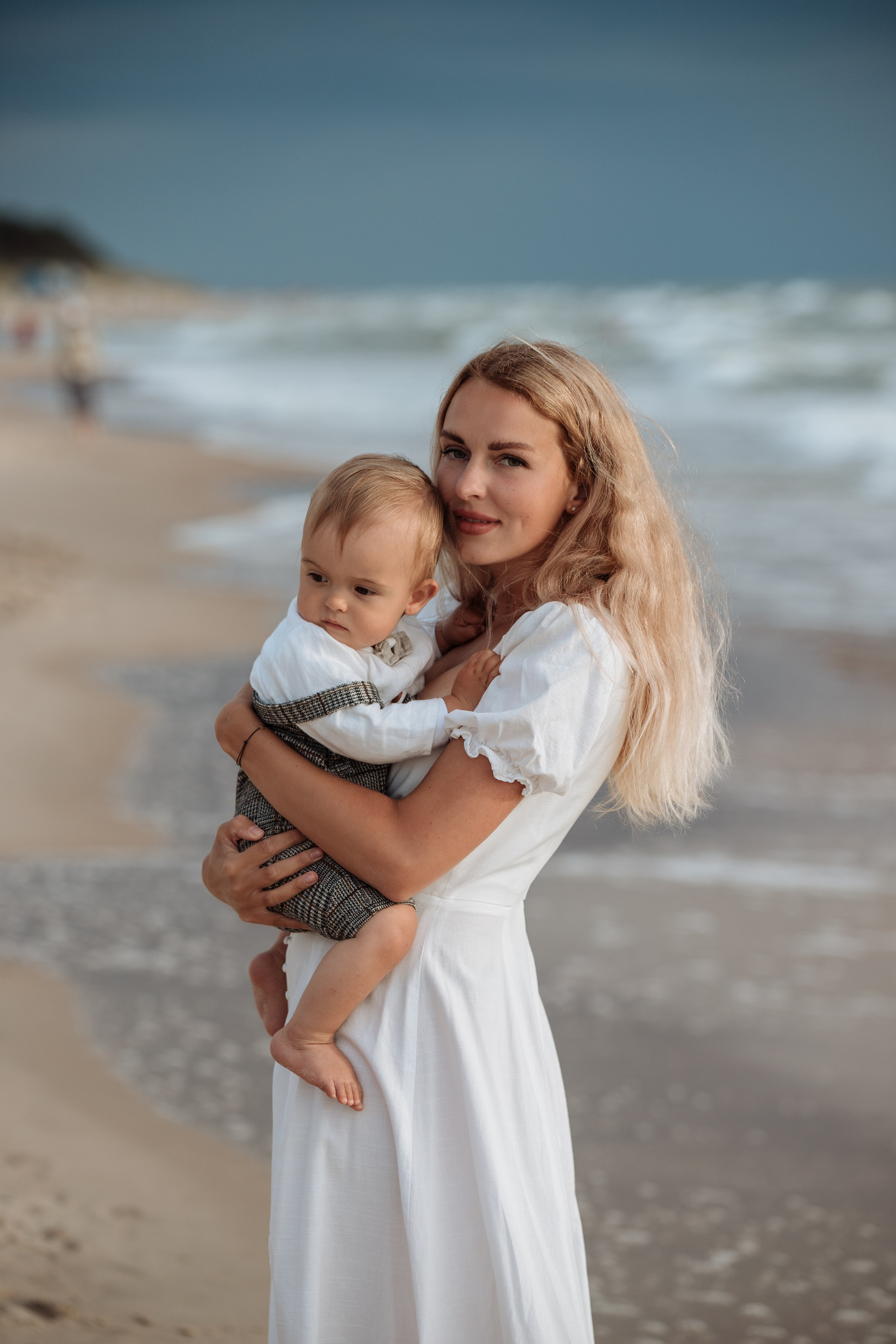 Jolita, Rolandas ir Manuel. Wedding, christening and family photographers in Vilnius, Lithuania