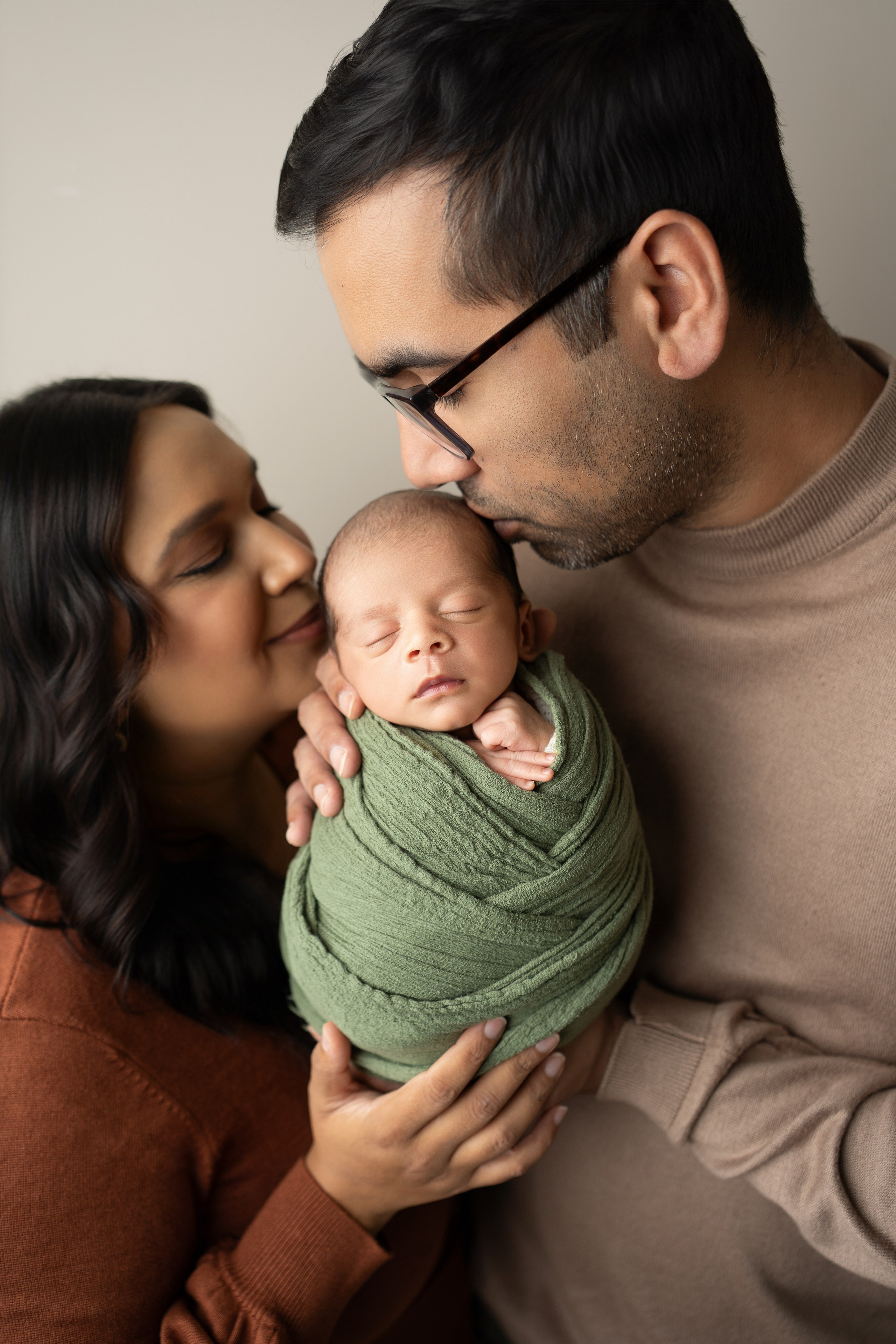 Newborn+Family. Maternity, family and newborn photography in San Francisco Bay Area