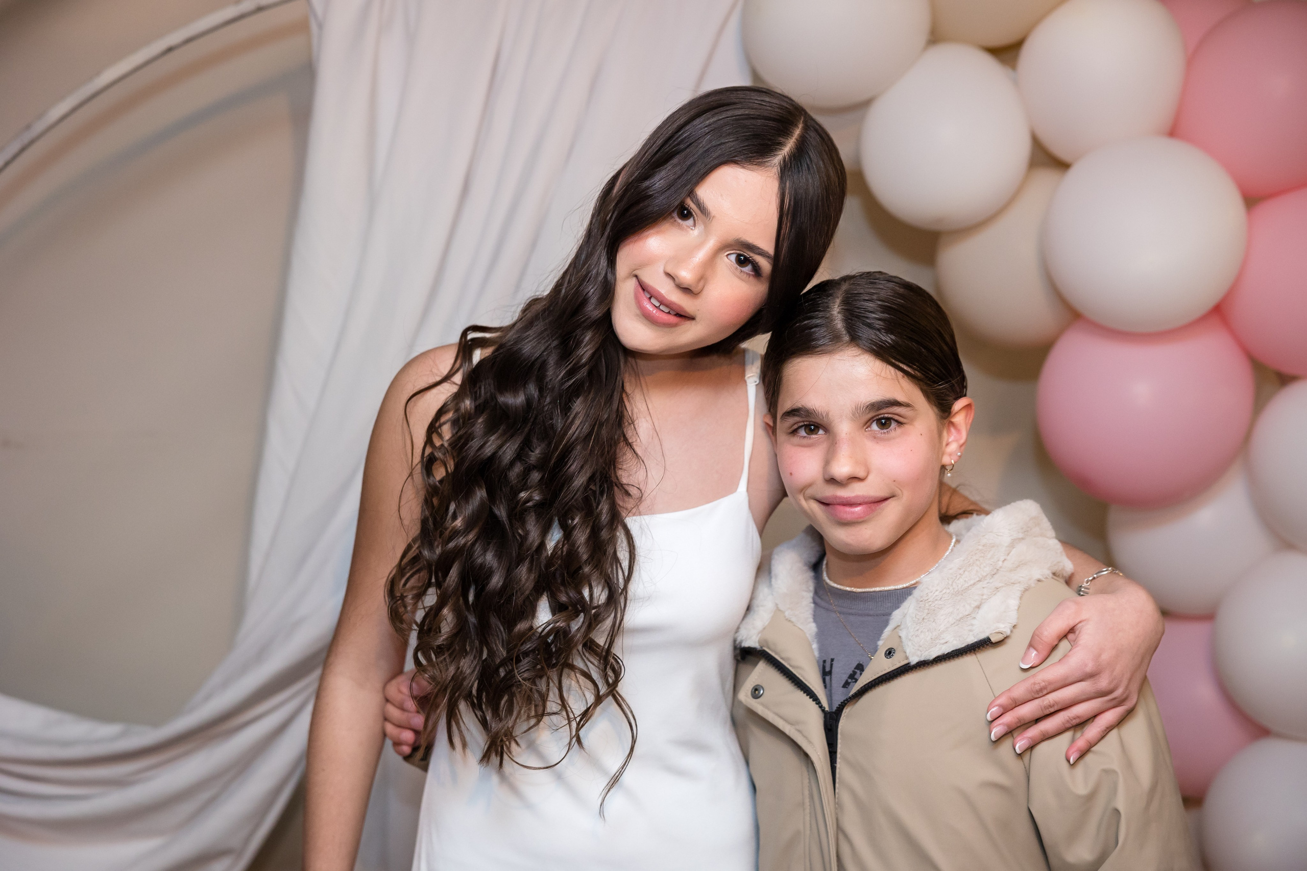 Noya. AMIR BUCHNIK PHOTOGRAPHER