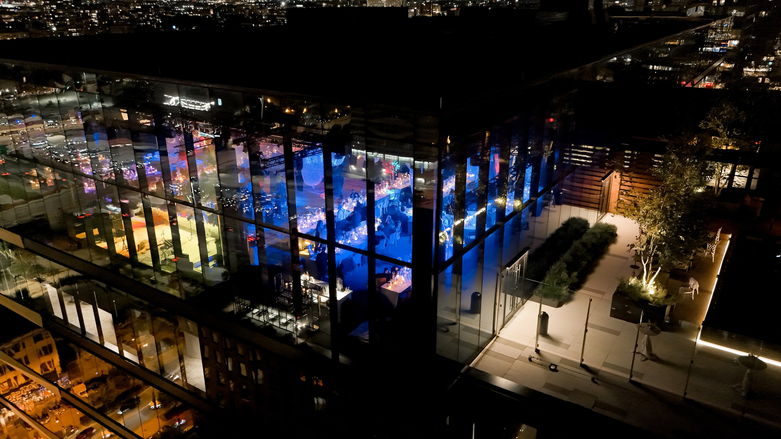 Nora & CJ. Svyatoslav Bogdanov — destination photographer