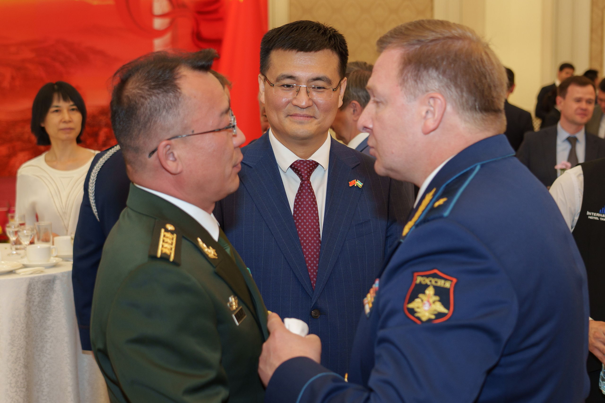 Приём в честь 96-й годовщины образования Народно-освободительно армии. Георгий Намазов | Фотограф в Ташкенте