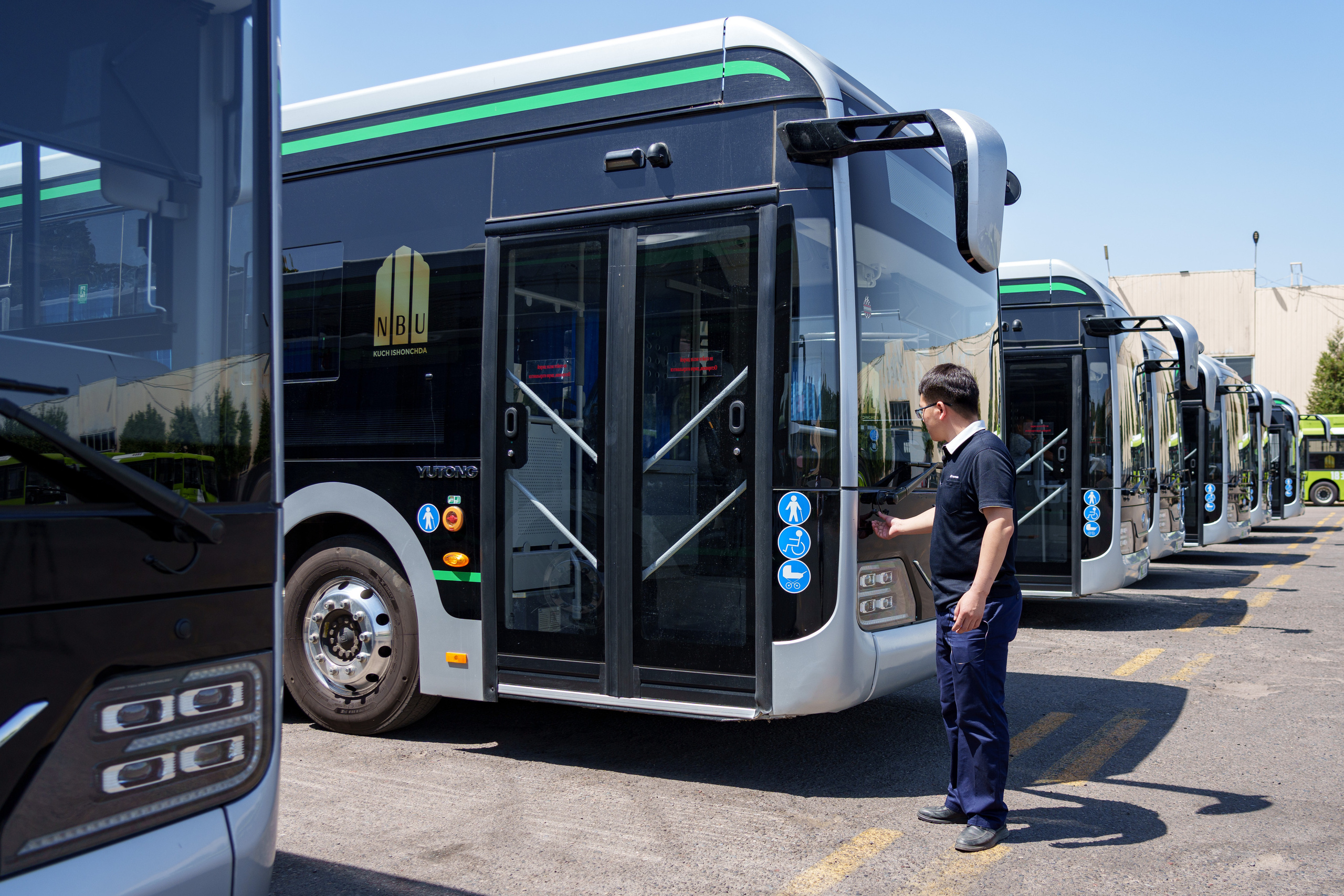 Электробус. Георгий Намазов | Фотограф в Ташкенте