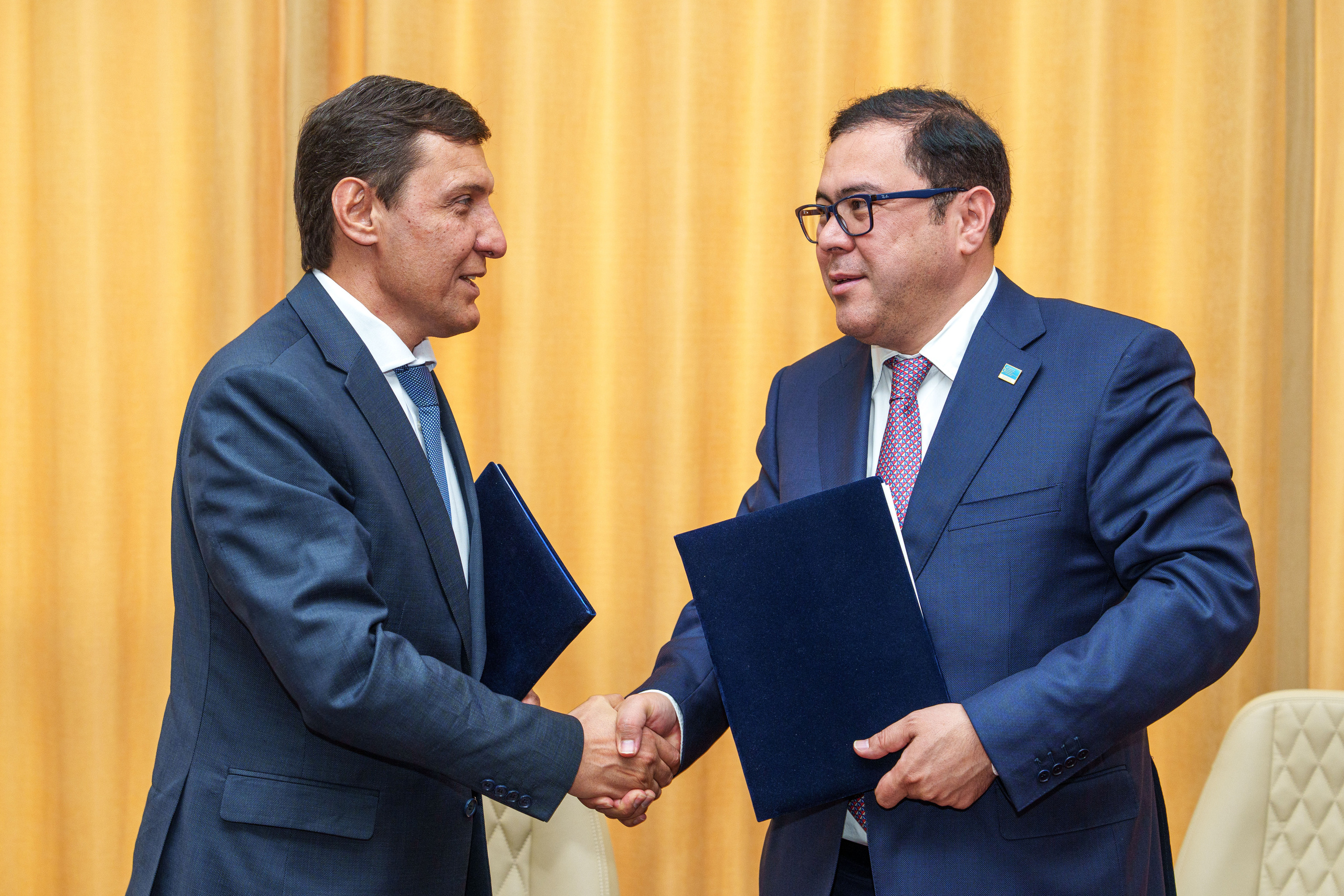 БРИФИНГ, ПОСВЯЩЕННЫЙ 22-ОЙ ГОДОВЩИНЕ ОБРАЗОВАНИЯ ШОС. Георгий Намазов | Фотограф в Ташкенте