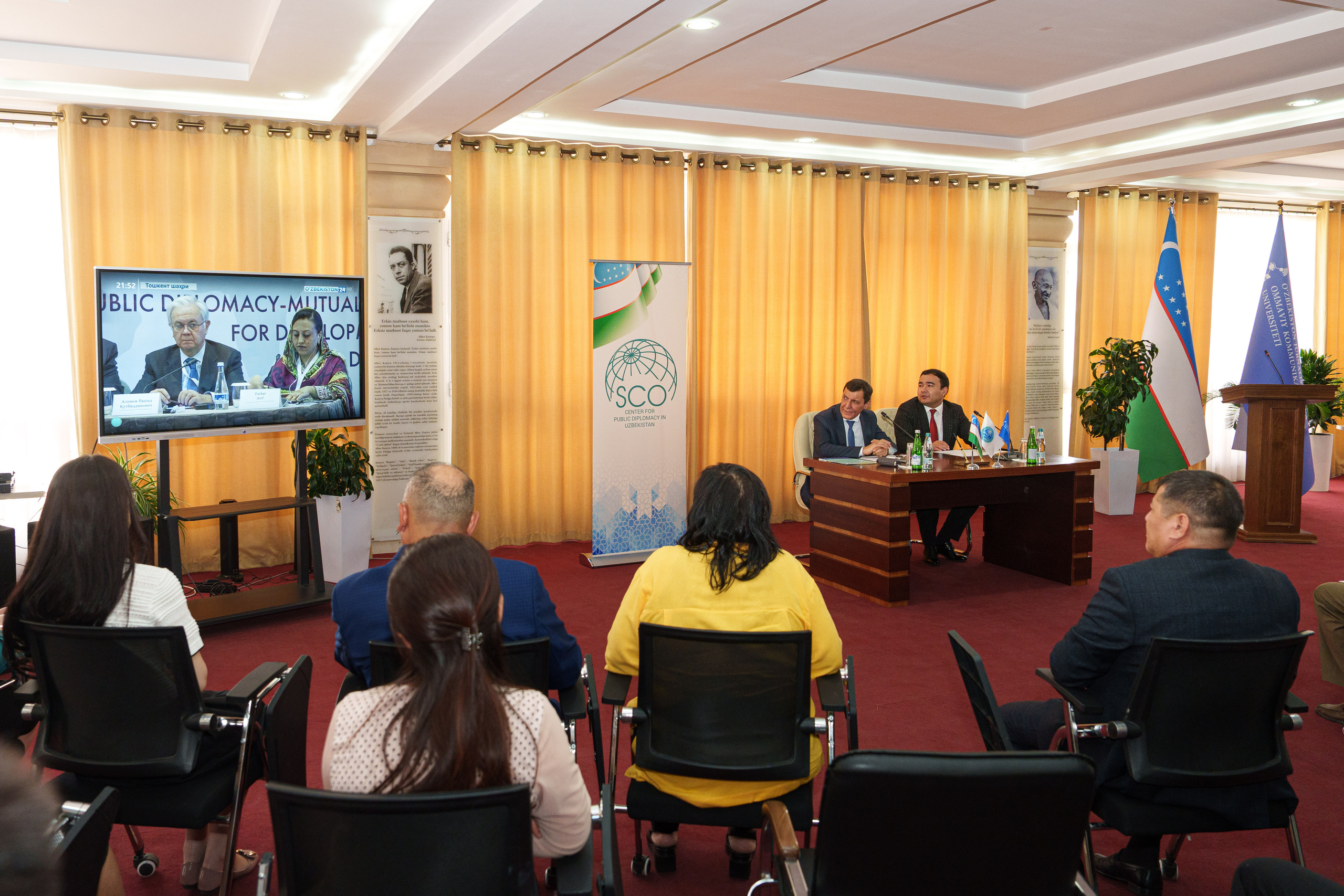 БРИФИНГ, ПОСВЯЩЕННЫЙ 22-ОЙ ГОДОВЩИНЕ ОБРАЗОВАНИЯ ШОС. Георгий Намазов | Фотограф в Ташкенте