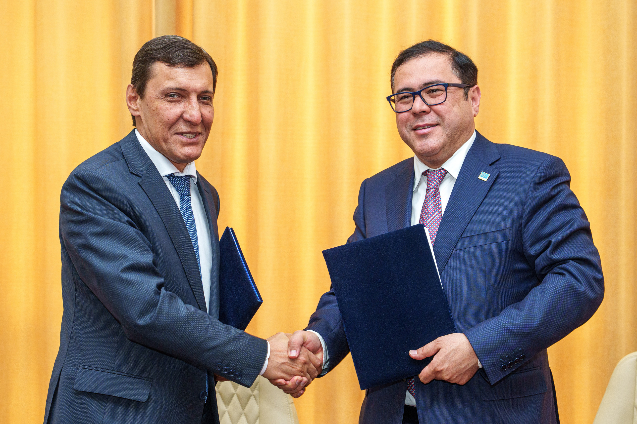 БРИФИНГ, ПОСВЯЩЕННЫЙ 22-ОЙ ГОДОВЩИНЕ ОБРАЗОВАНИЯ ШОС. Георгий Намазов | Фотограф в Ташкенте