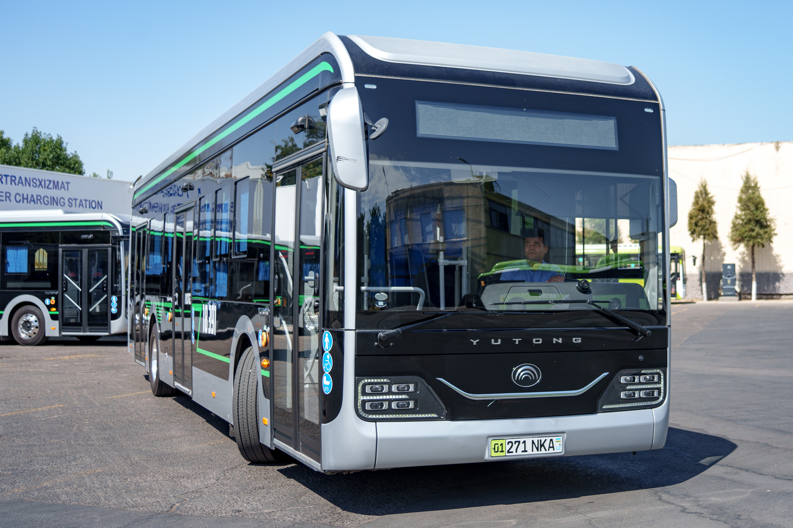 Электробус. Георгий Намазов | Фотограф в Ташкенте