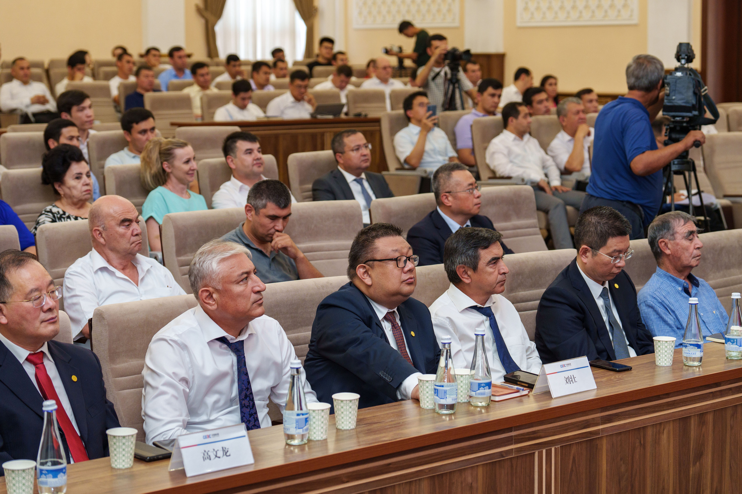 Подписание соглашений между Energy China и ТГТУ. Георгий Намазов | Фотограф в Ташкенте