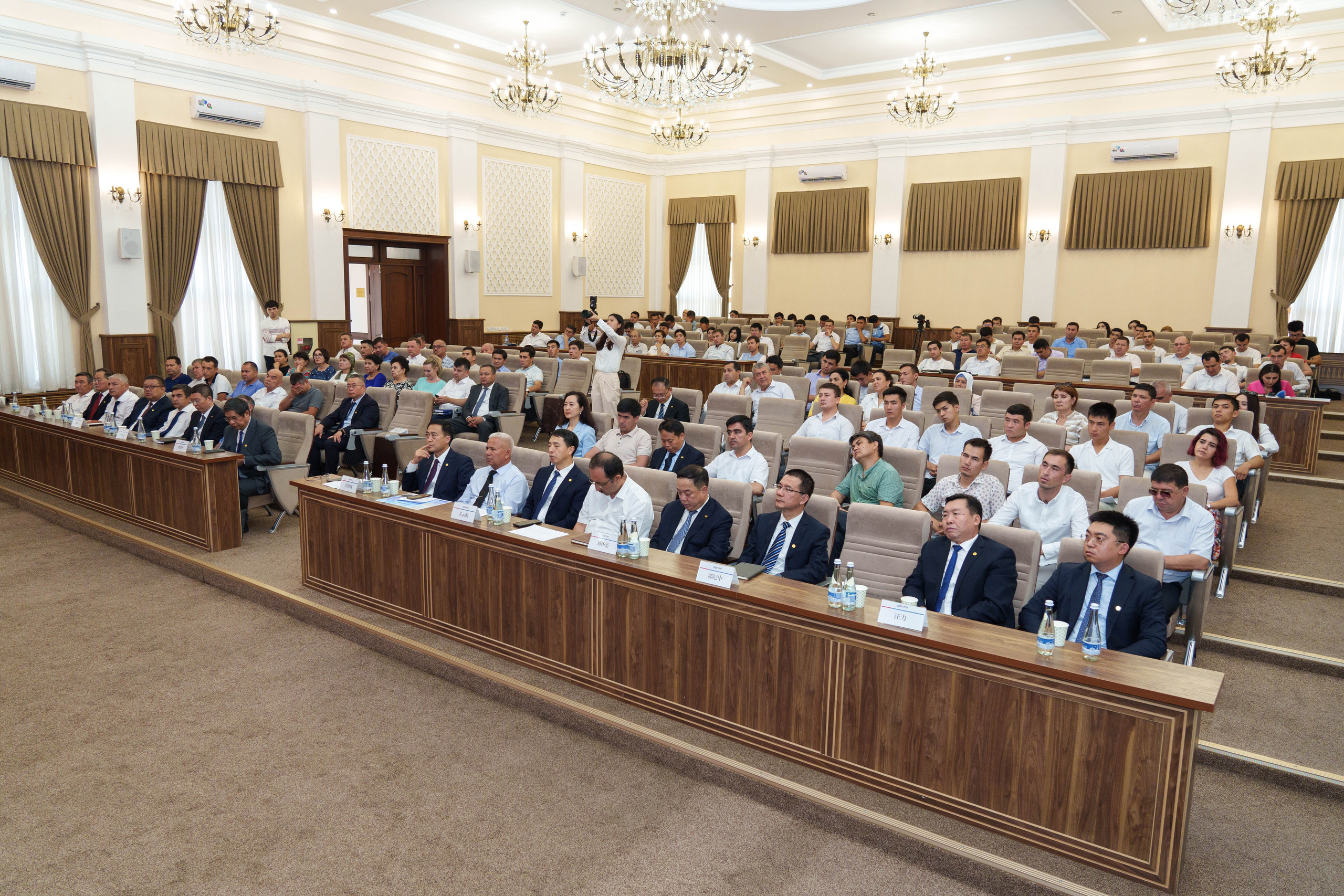 Подписание соглашений между Energy China и ТГТУ. Георгий Намазов | Фотограф в Ташкенте