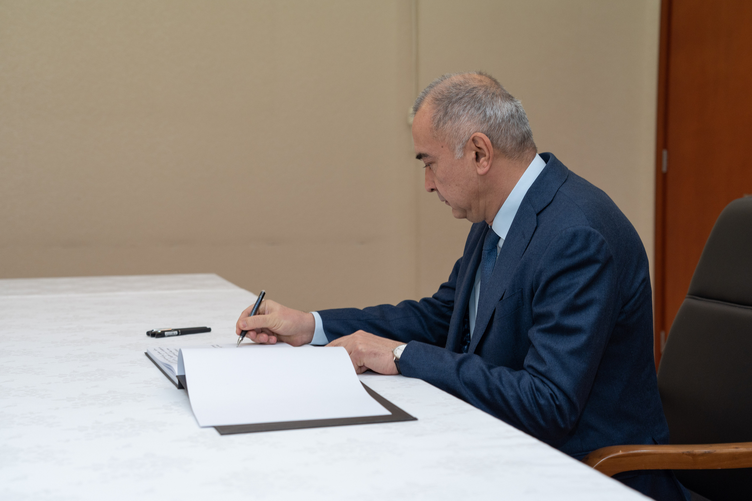 Книга соболезнований. Георгий Намазов | Фотограф в Ташкенте