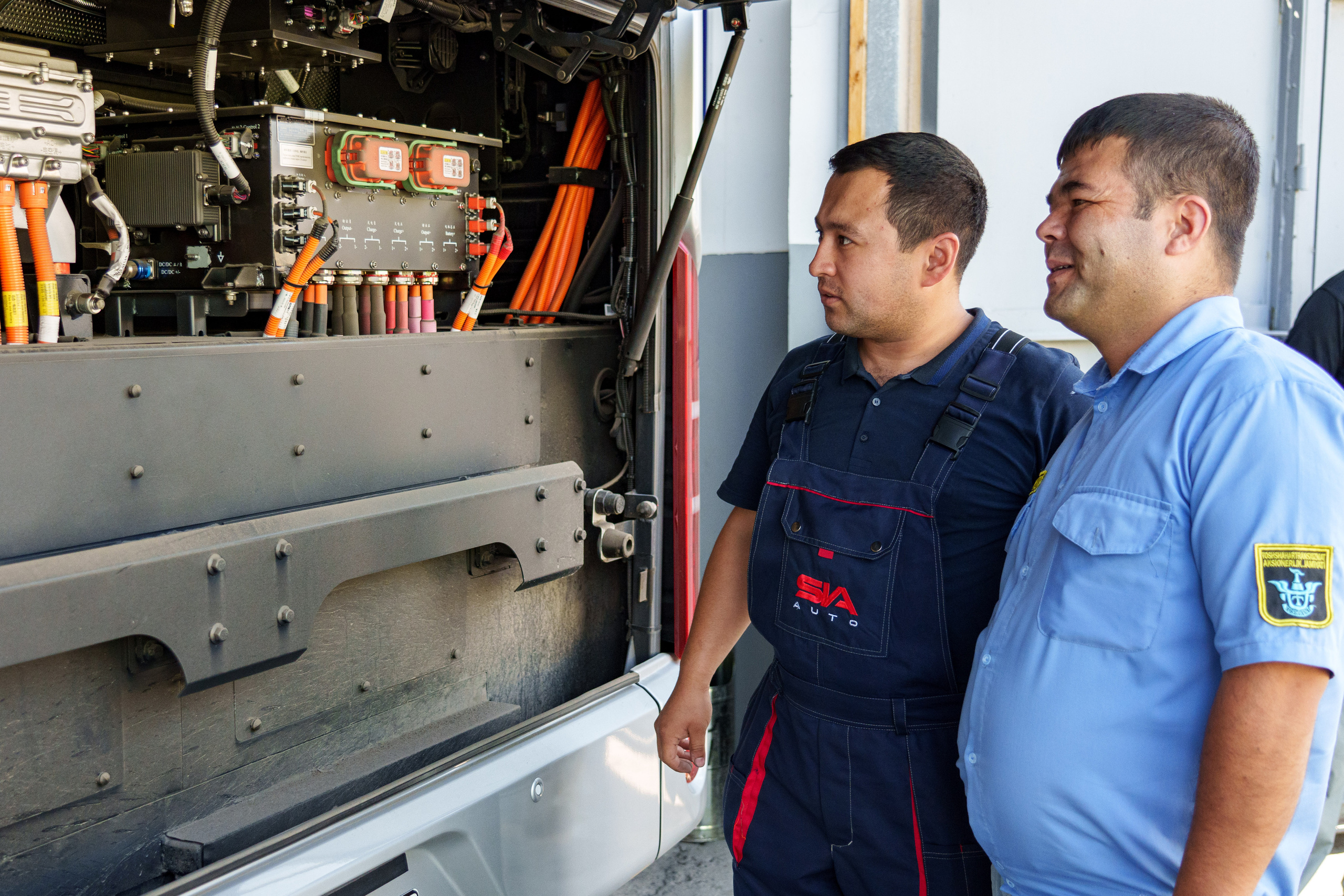Электробус. Георгий Намазов | Фотограф в Ташкенте