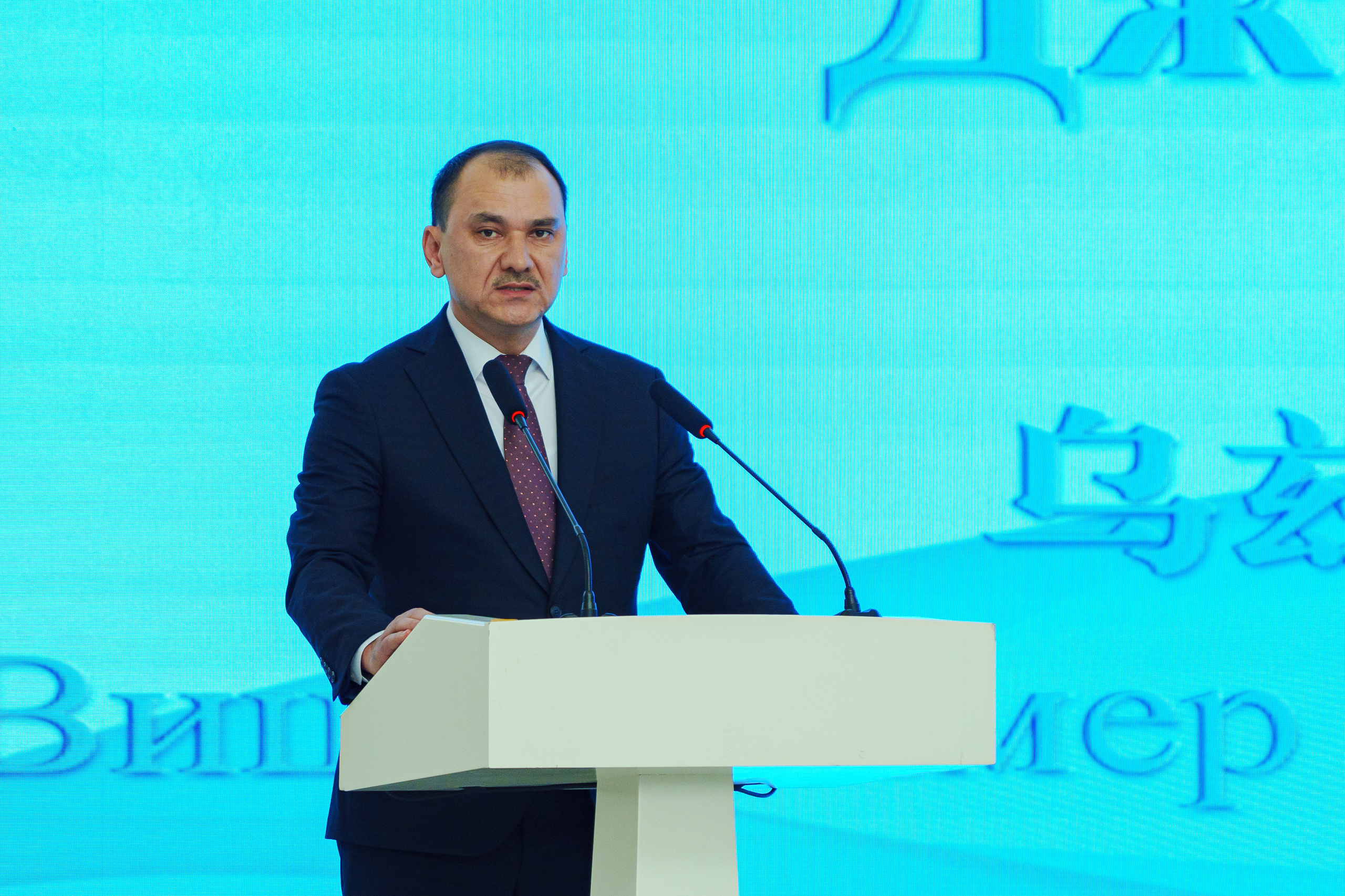 Выставка Синьцзянской продукции. Узбекистан — Китай. Георгий Намазов | Фотограф в Ташкенте