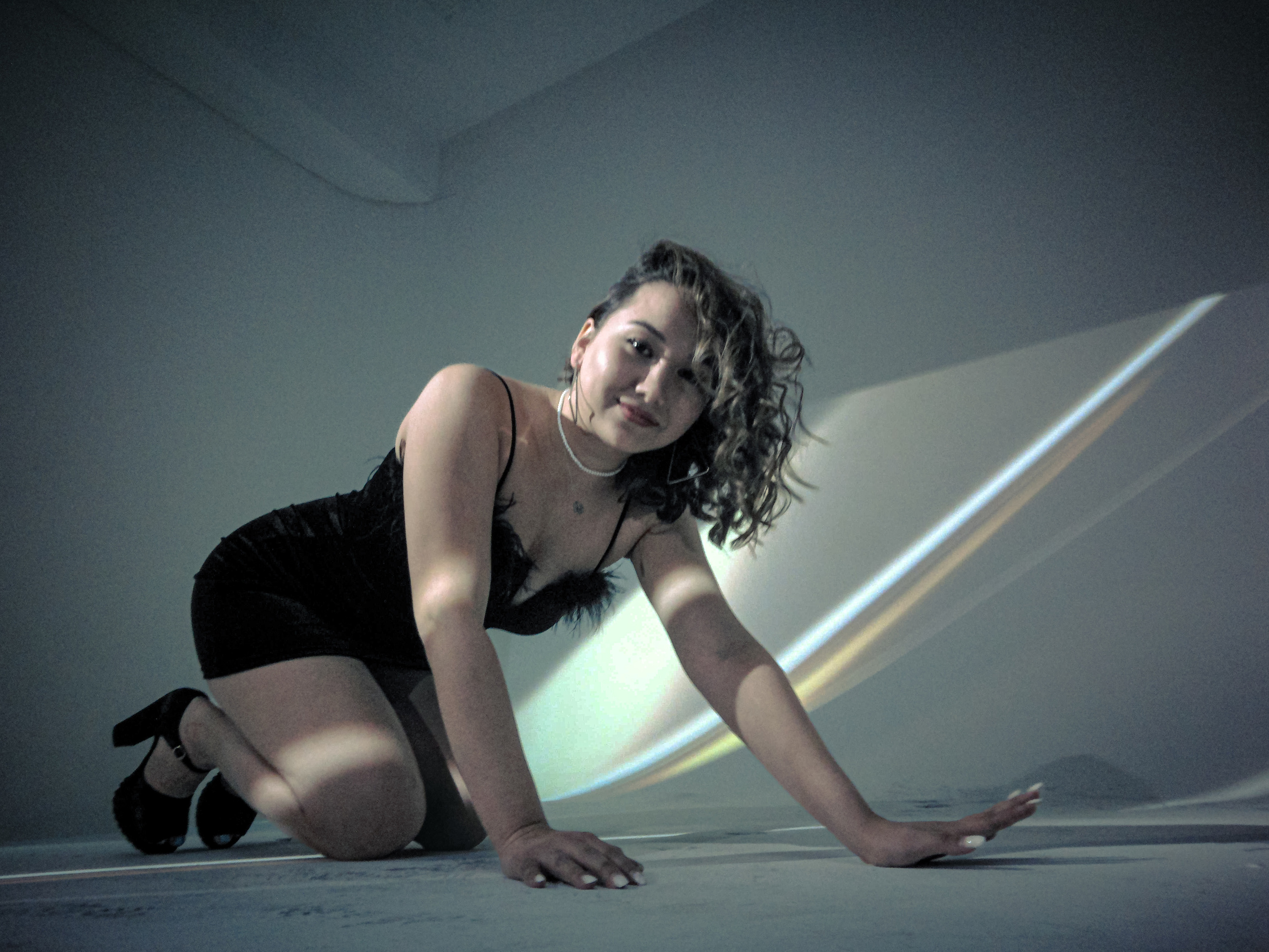 Victoria. Art Projector. Георгий Намазов | Фотограф в Ташкенте