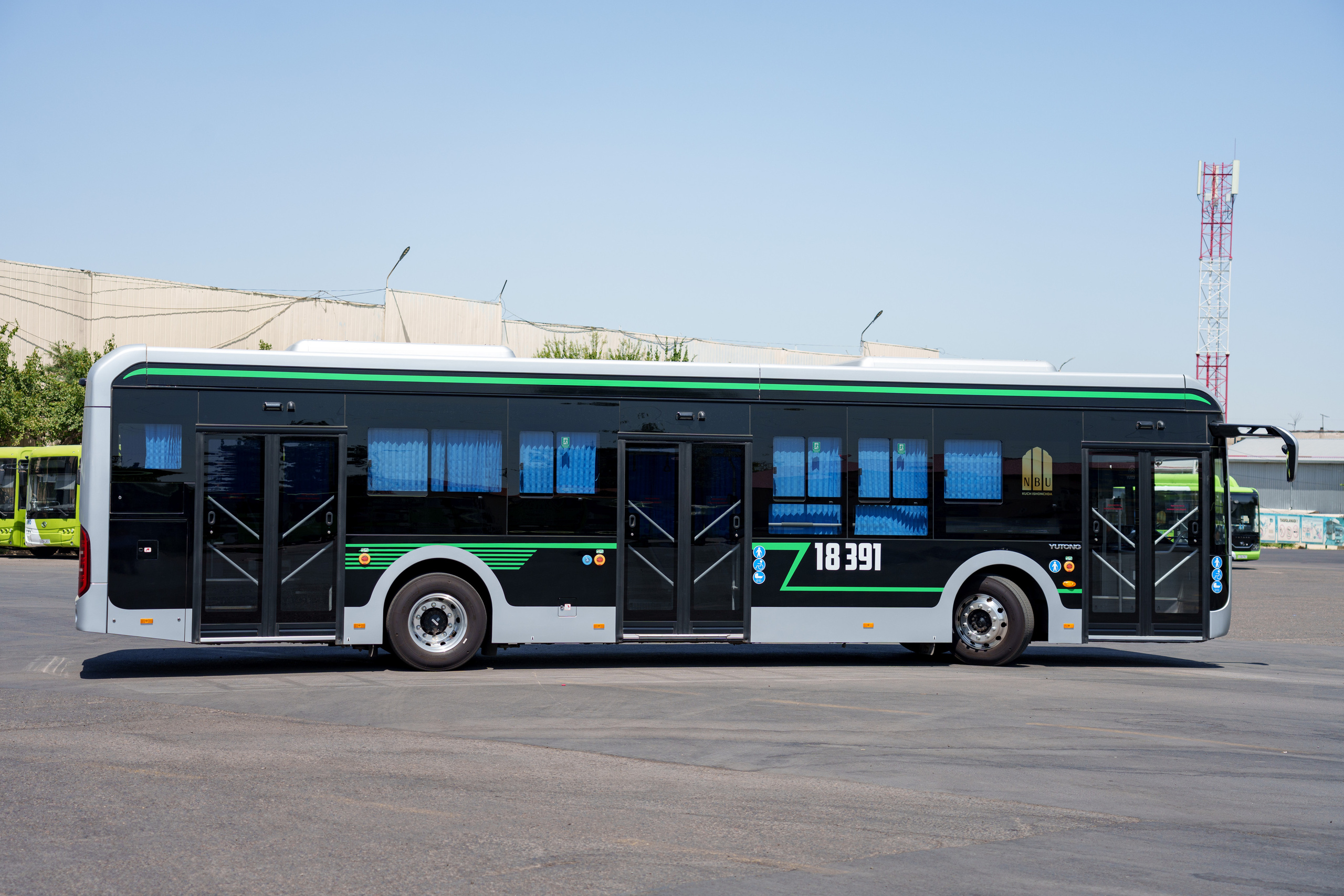 Электробус. Георгий Намазов | Фотограф в Ташкенте