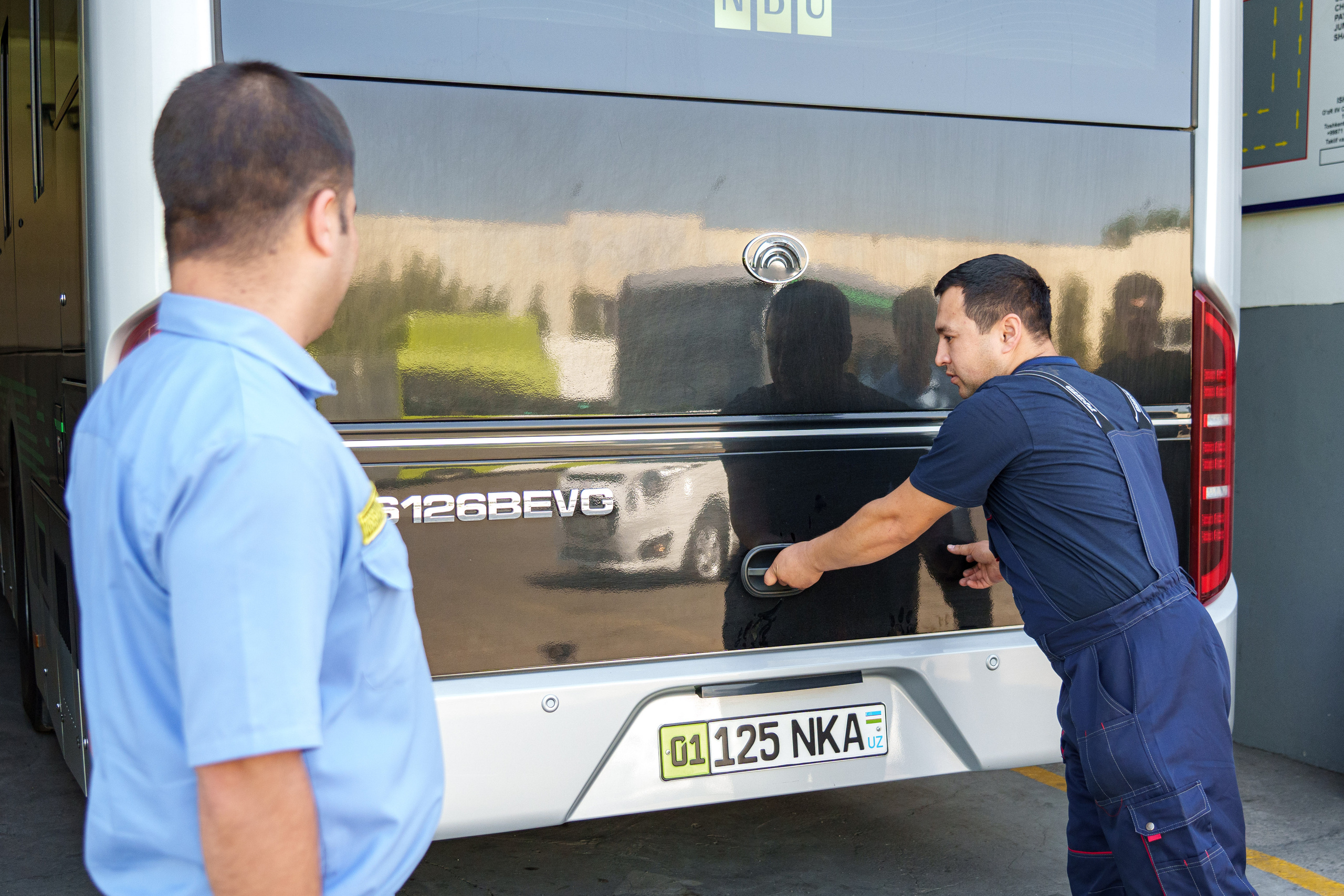 Электробус. Георгий Намазов | Фотограф в Ташкенте