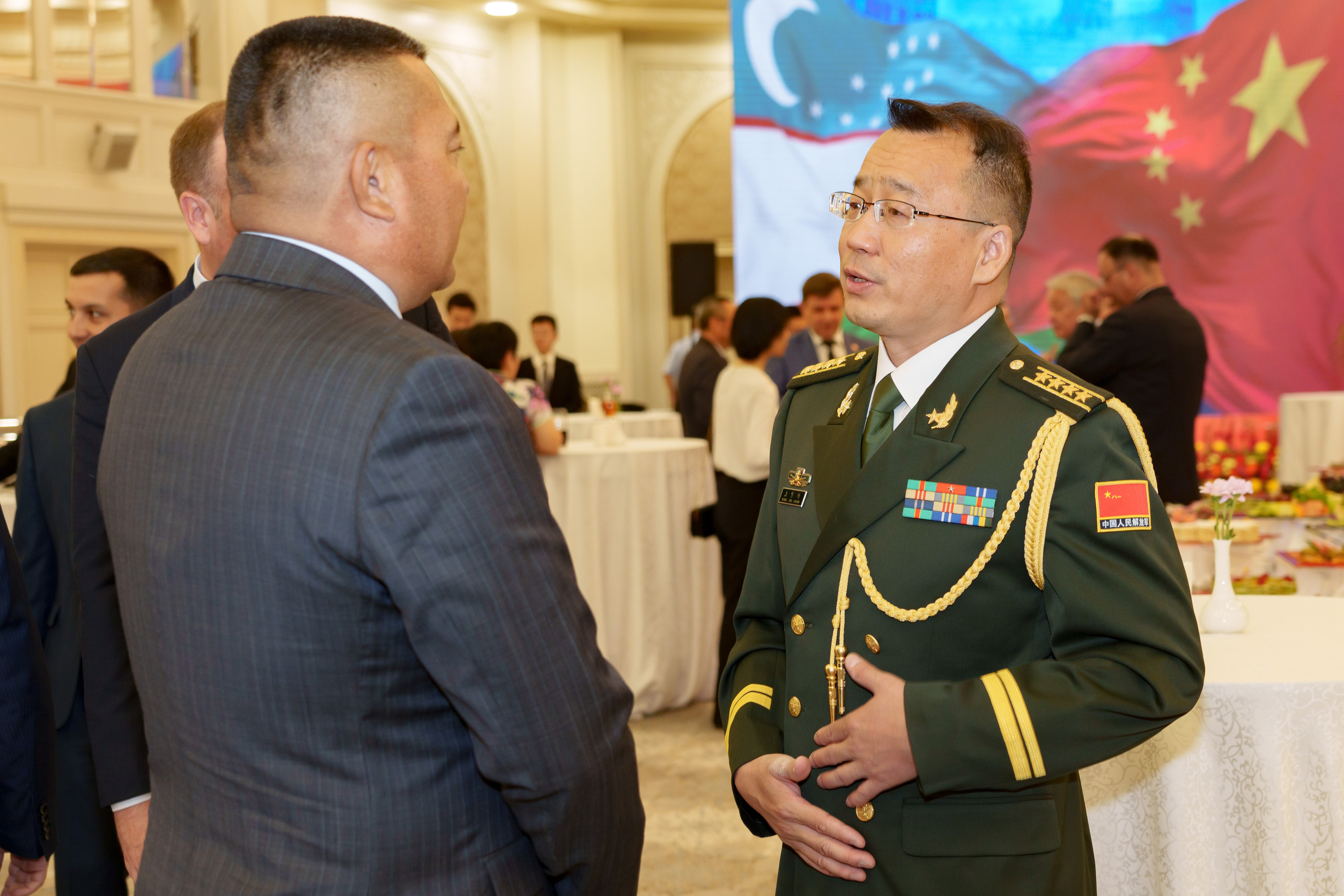 Приём в честь 96-й годовщины образования Народно-освободительно армии. Георгий Намазов | Фотограф в Ташкенте