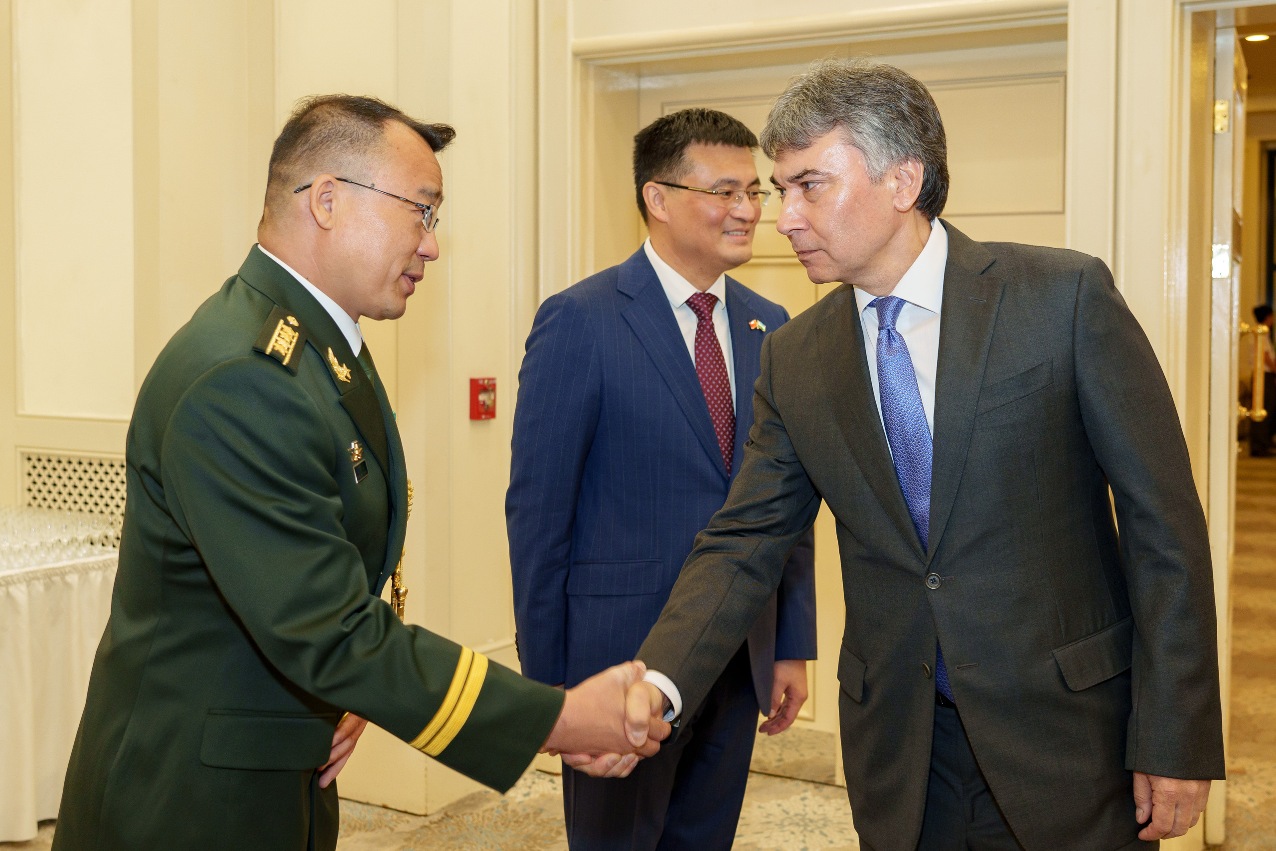 Приём в честь 96-й годовщины образования Народно-освободительно армии. Георгий Намазов | Фотограф в Ташкенте