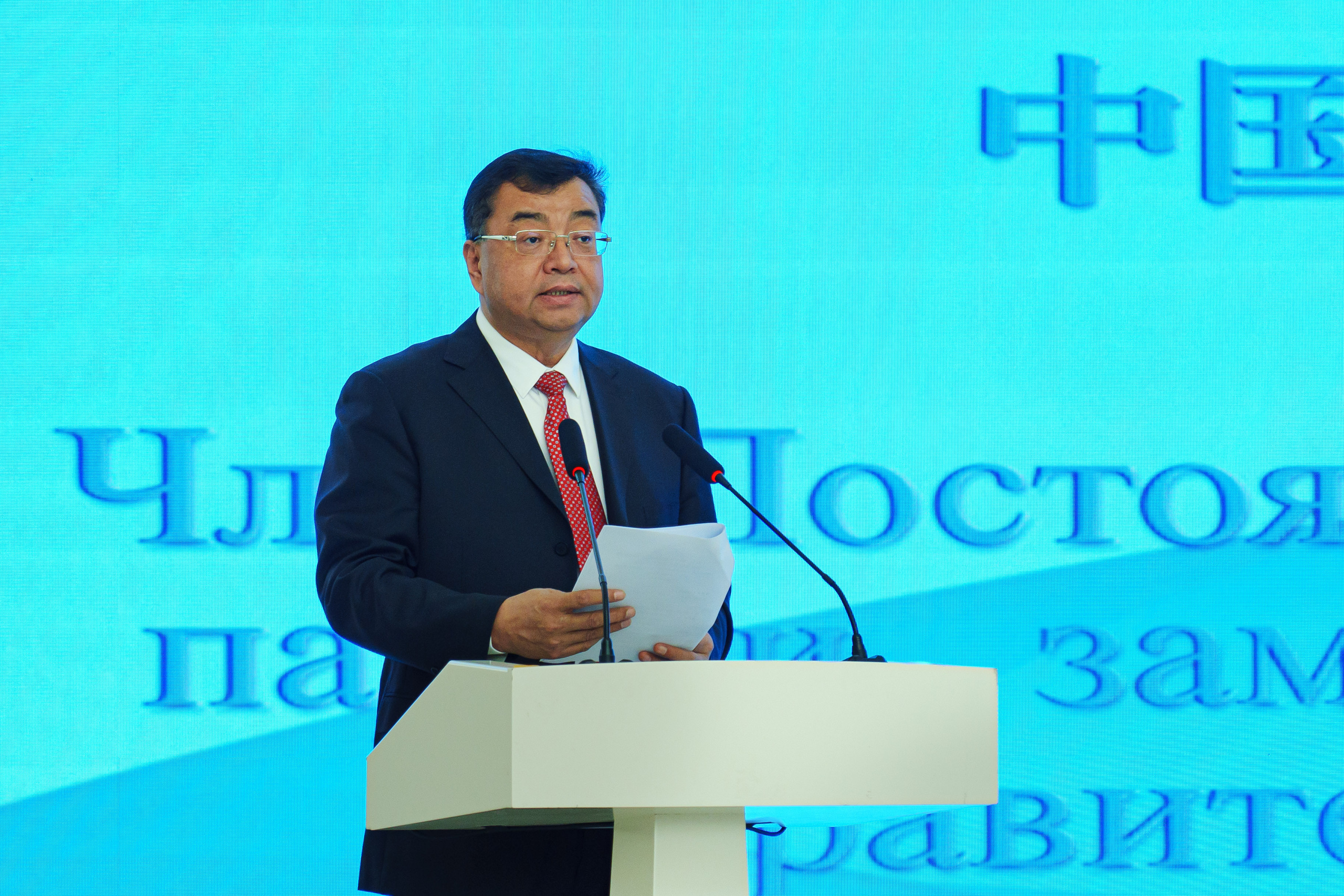 Выставка Синьцзянской продукции. Узбекистан — Китай. Георгий Намазов | Фотограф в Ташкенте