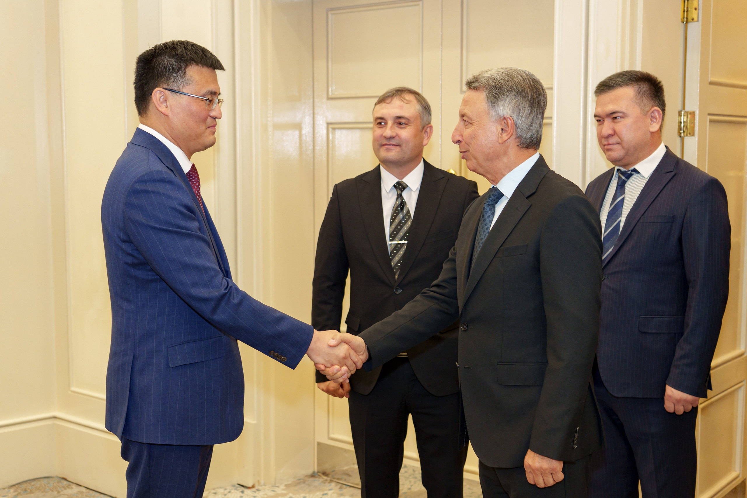 Приём в честь 96-й годовщины образования Народно-освободительно армии. Георгий Намазов | Фотограф в Ташкенте