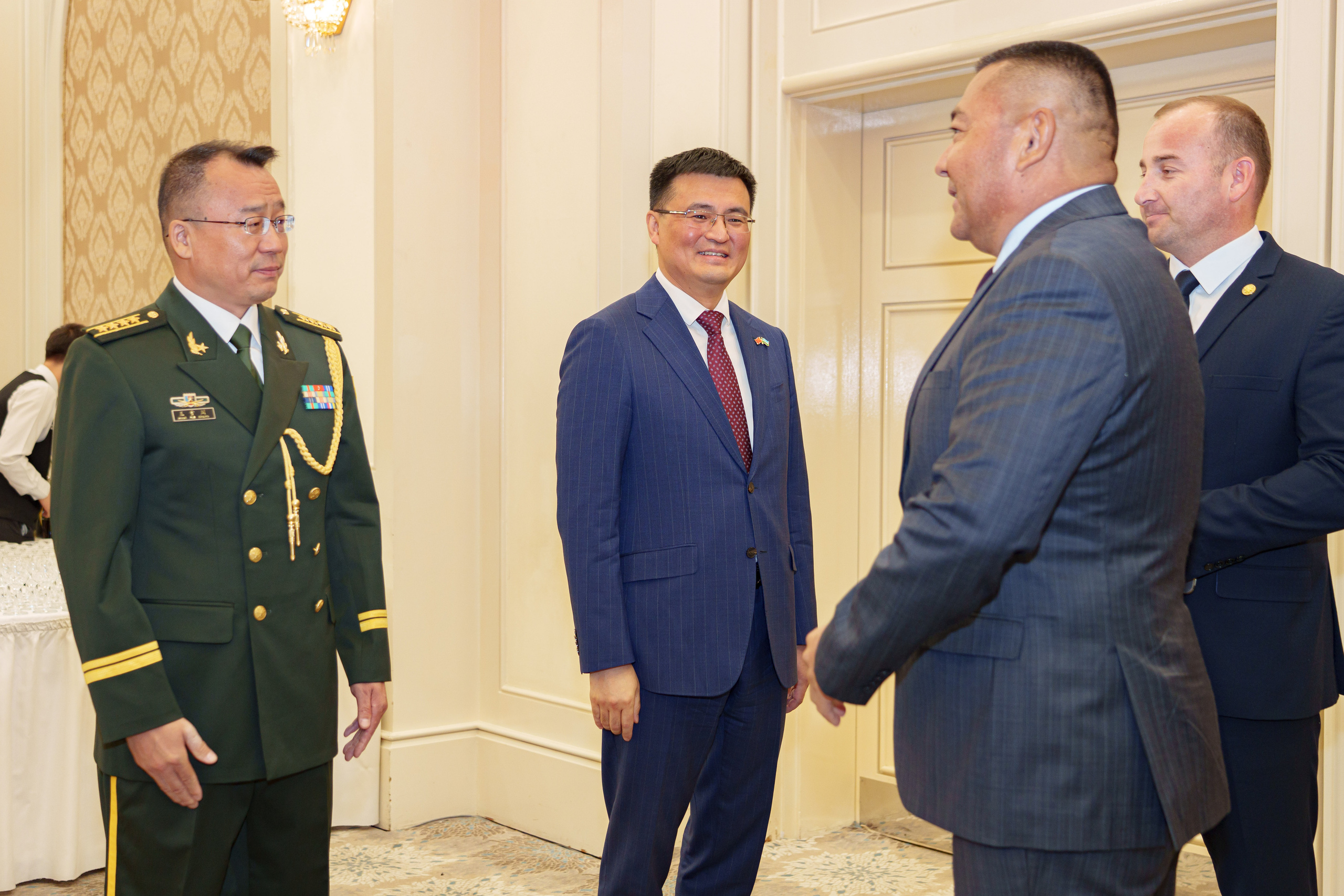 Приём в честь 96-й годовщины образования Народно-освободительно армии. Георгий Намазов | Фотограф в Ташкенте