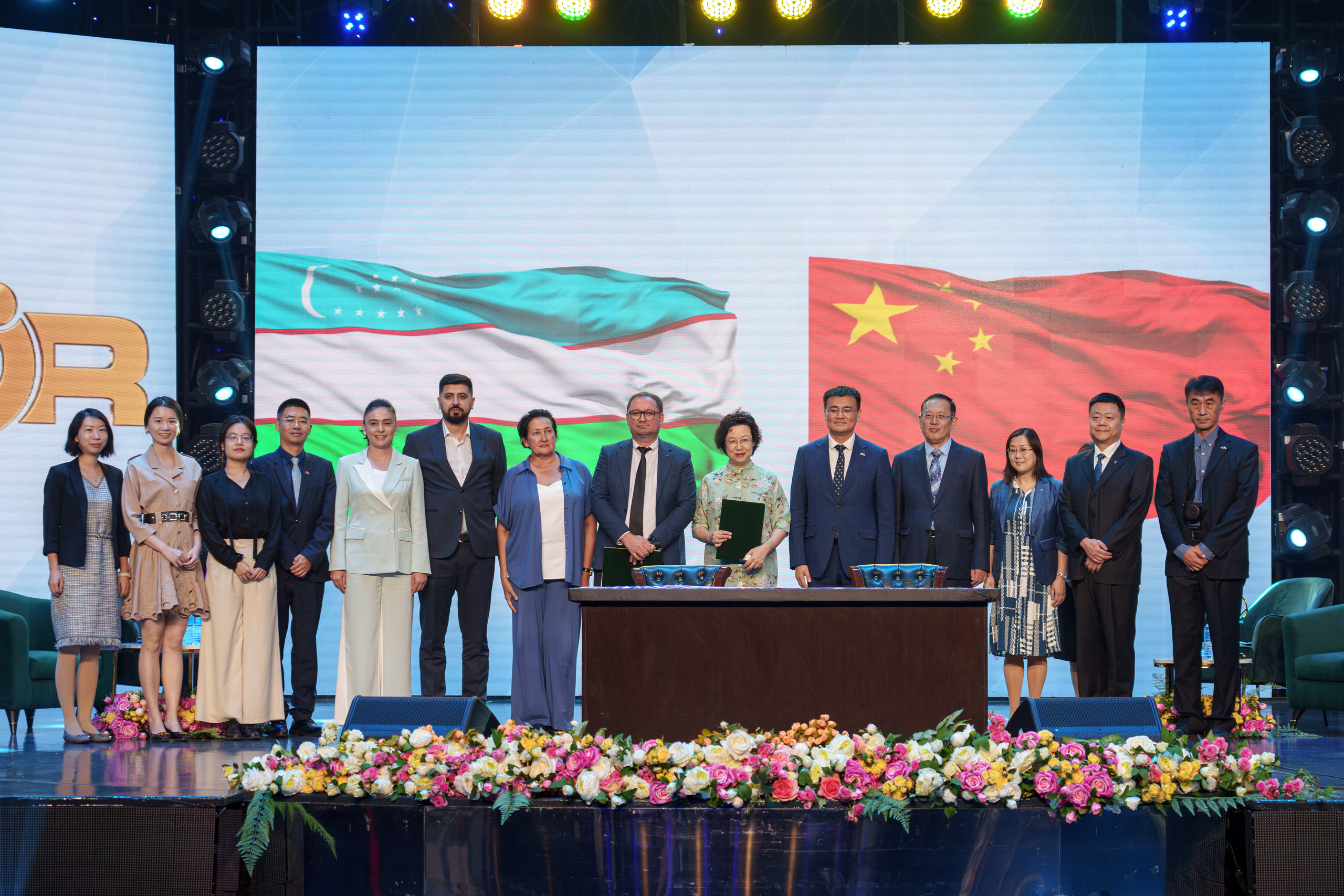 Передача китайских фильмов ZorTv. Георгий Намазов | Фотограф в Ташкенте