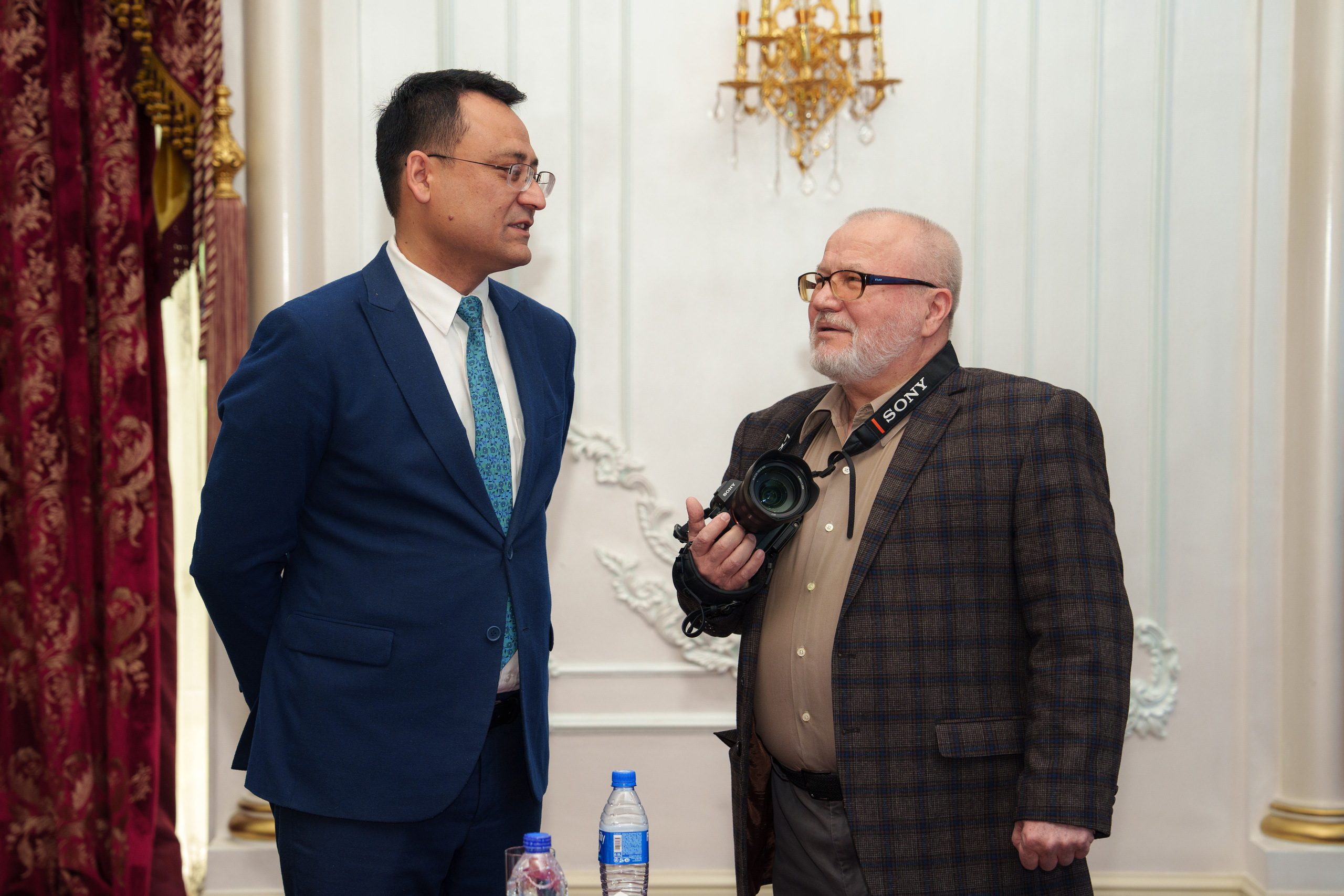 Презентация китайских документальных фильмов. Георгий Намазов | Фотограф в Ташкенте