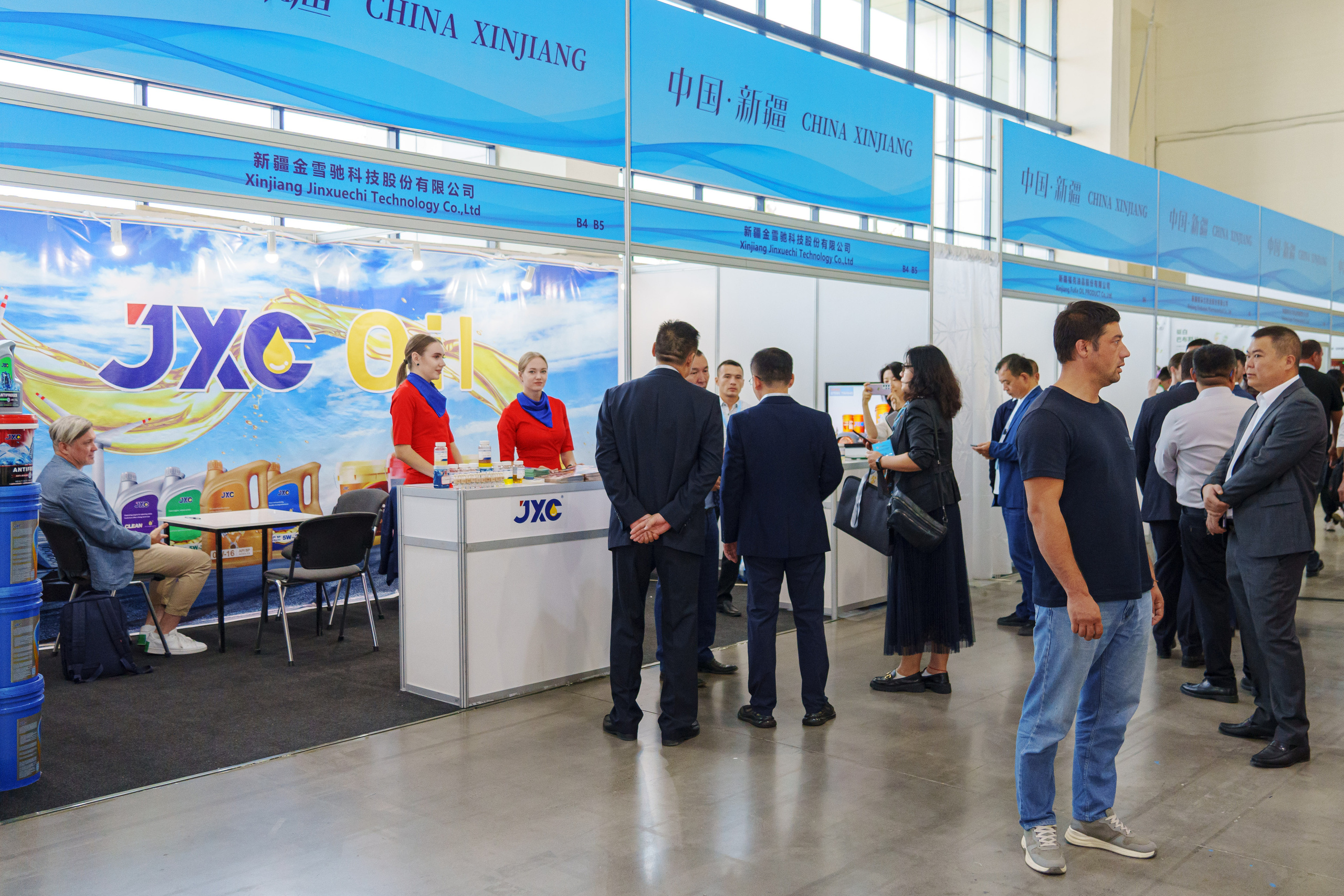 Выставка Синьцзянской продукции. Узбекистан — Китай. Георгий Намазов | Фотограф в Ташкенте