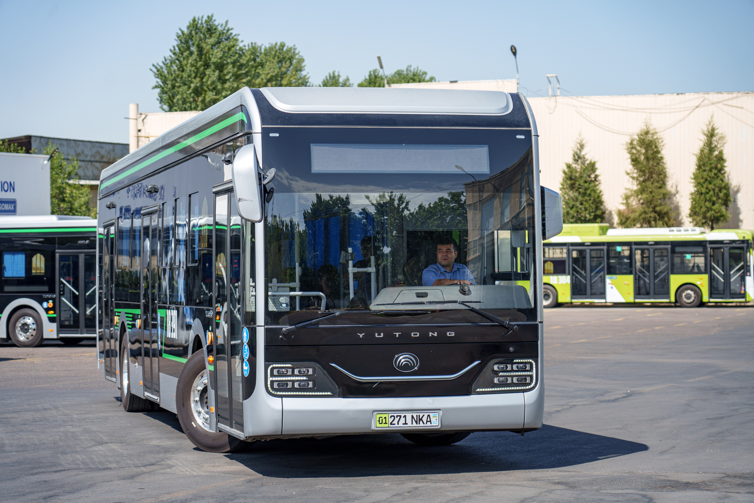Электробус. Георгий Намазов | Фотограф в Ташкенте