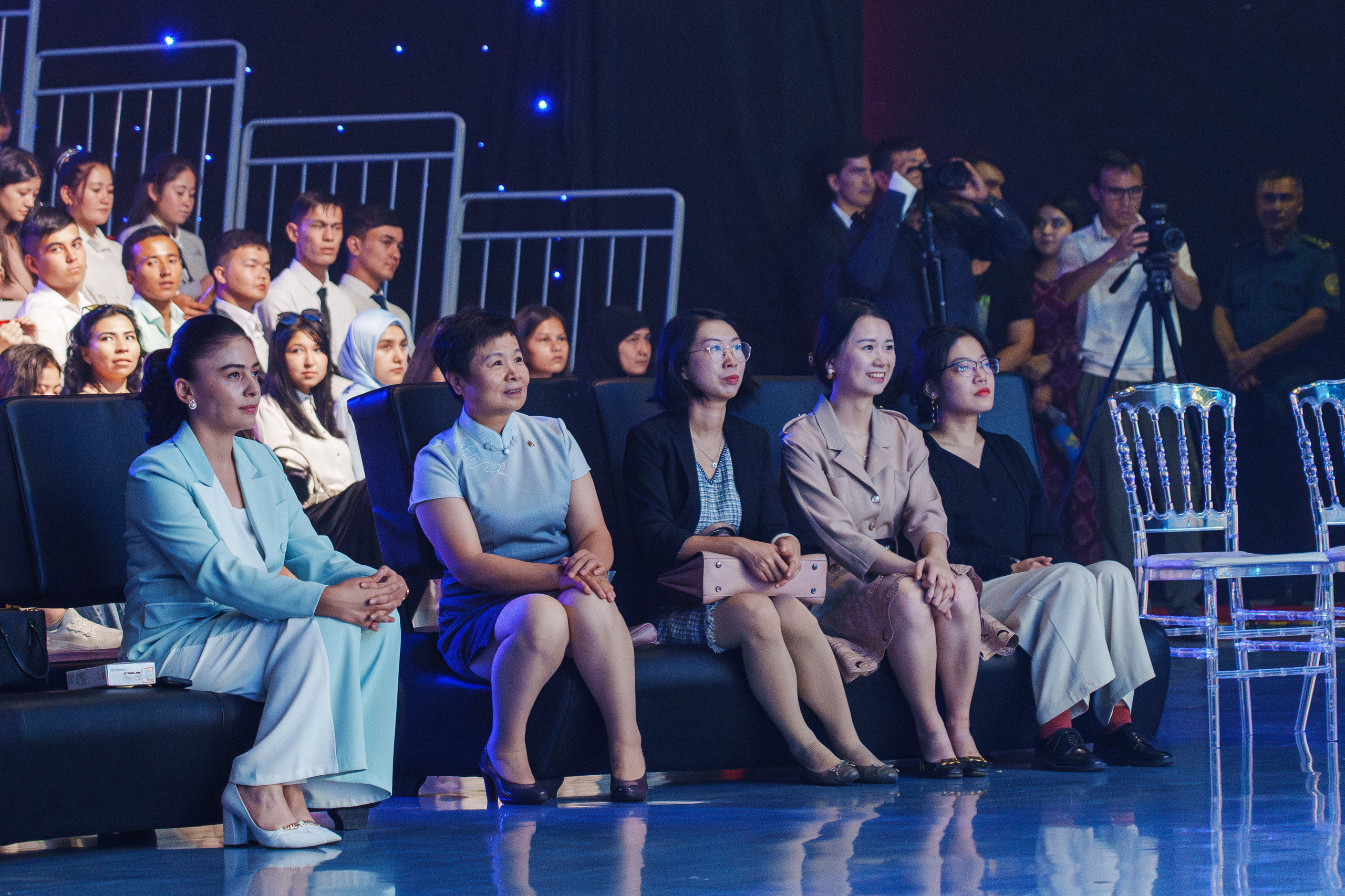 Передача китайских фильмов ZorTv. Георгий Намазов | Фотограф в Ташкенте