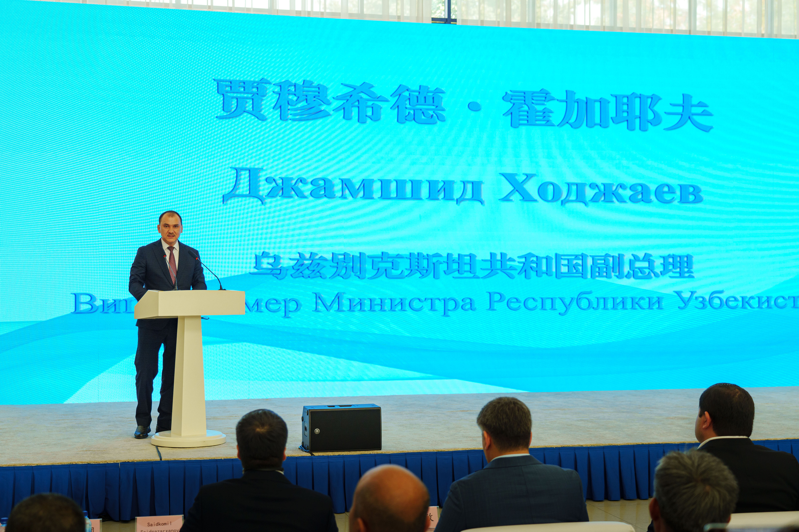 Выставка Синьцзянской продукции. Узбекистан — Китай. Георгий Намазов | Фотограф в Ташкенте