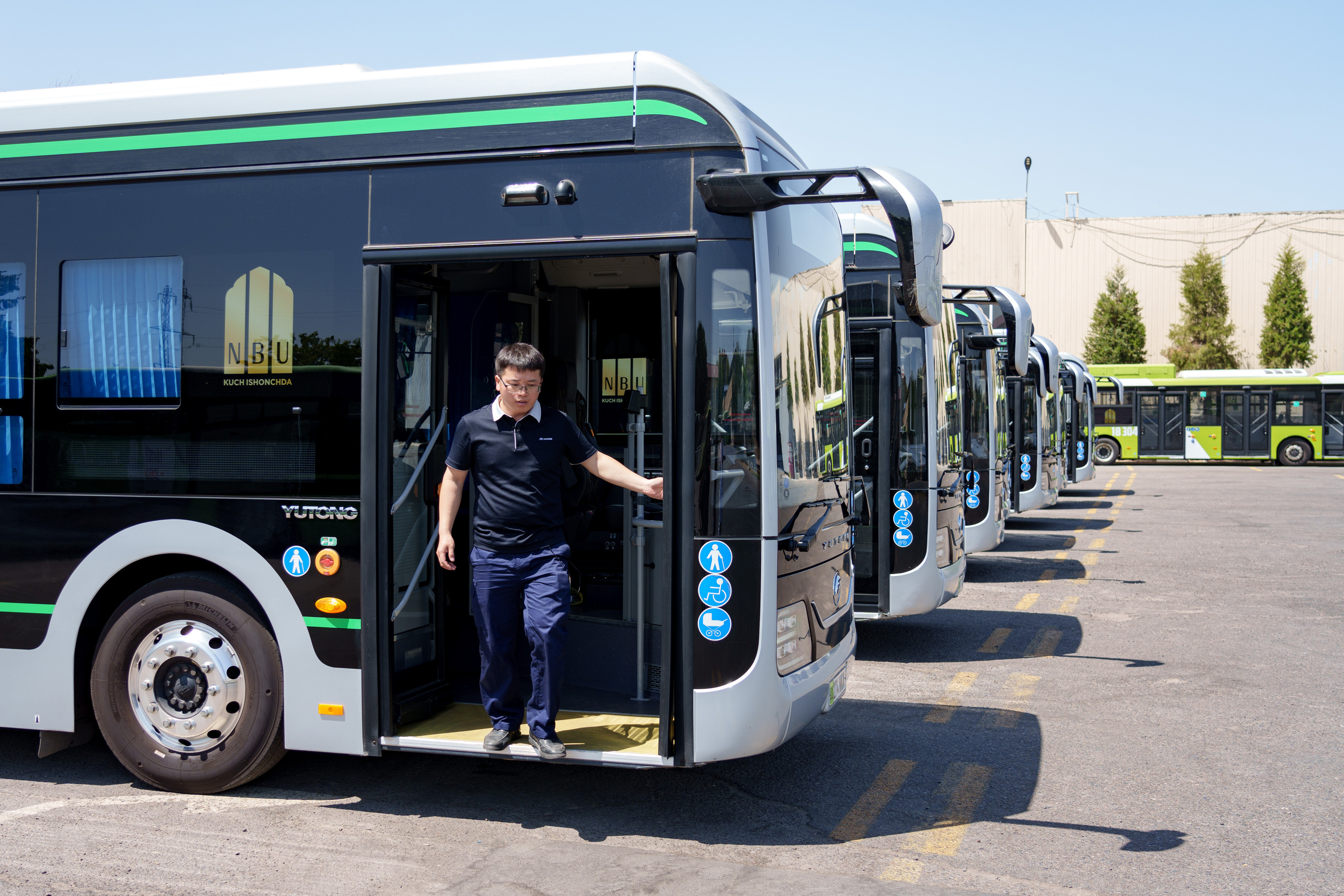 Электробус. Георгий Намазов | Фотограф в Ташкенте