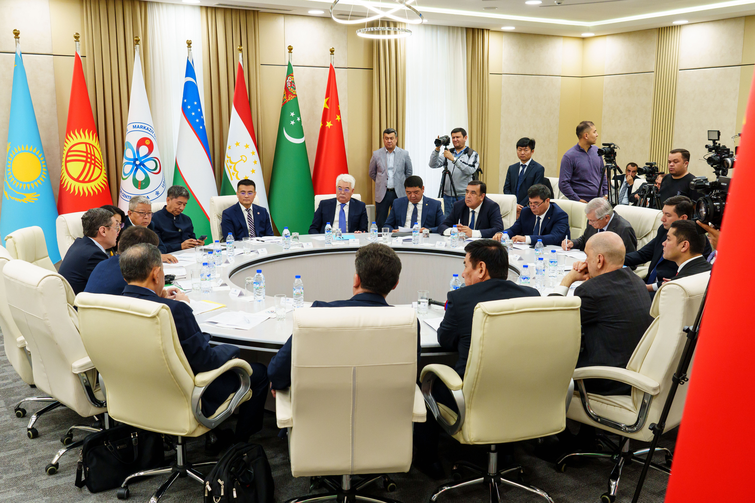 «Один пояс и один путь: новые возможности для стран Центральной Азии». Георгий Намазов | Фотограф в Ташкенте