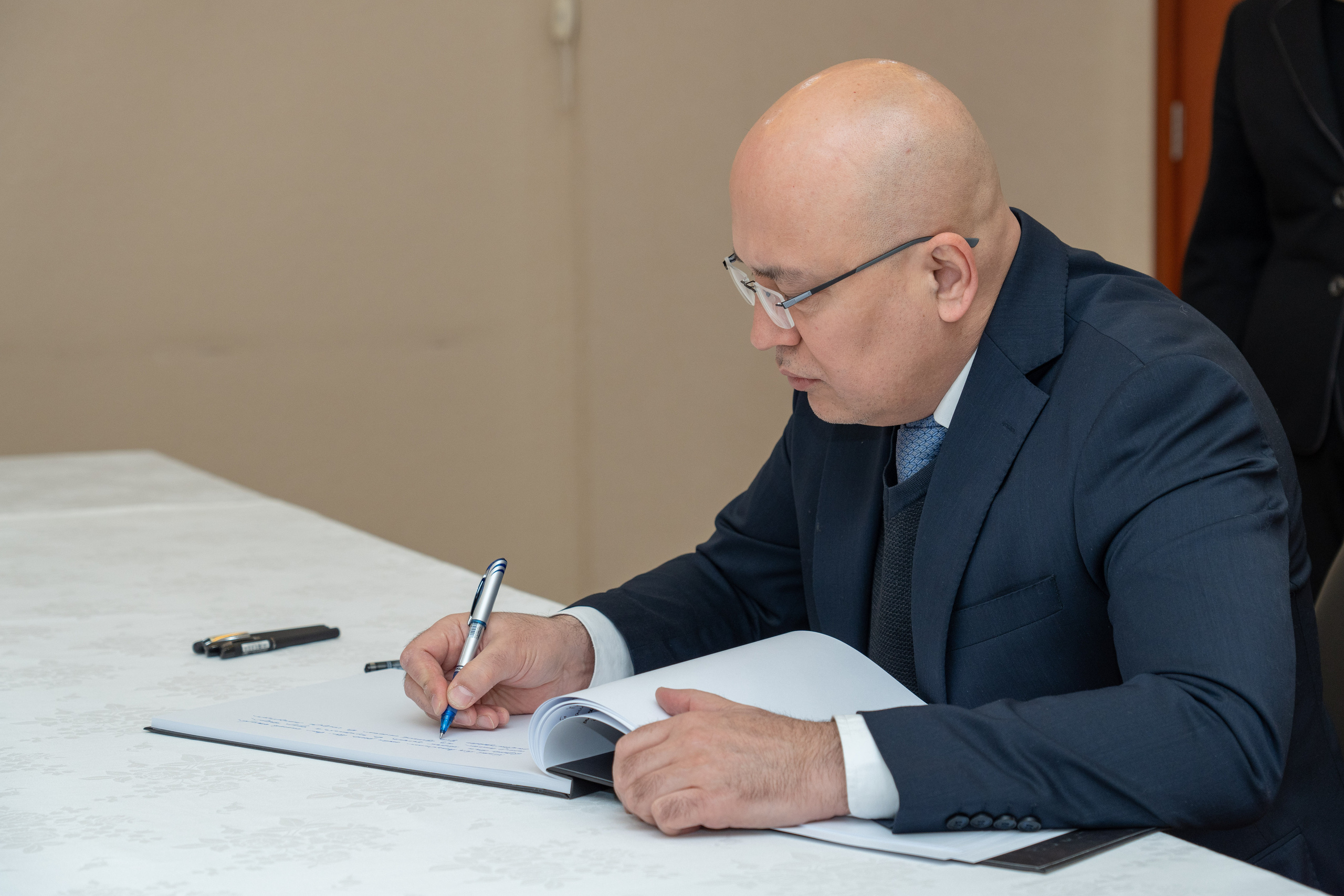 Книга соболезнований. Георгий Намазов | Фотограф в Ташкенте