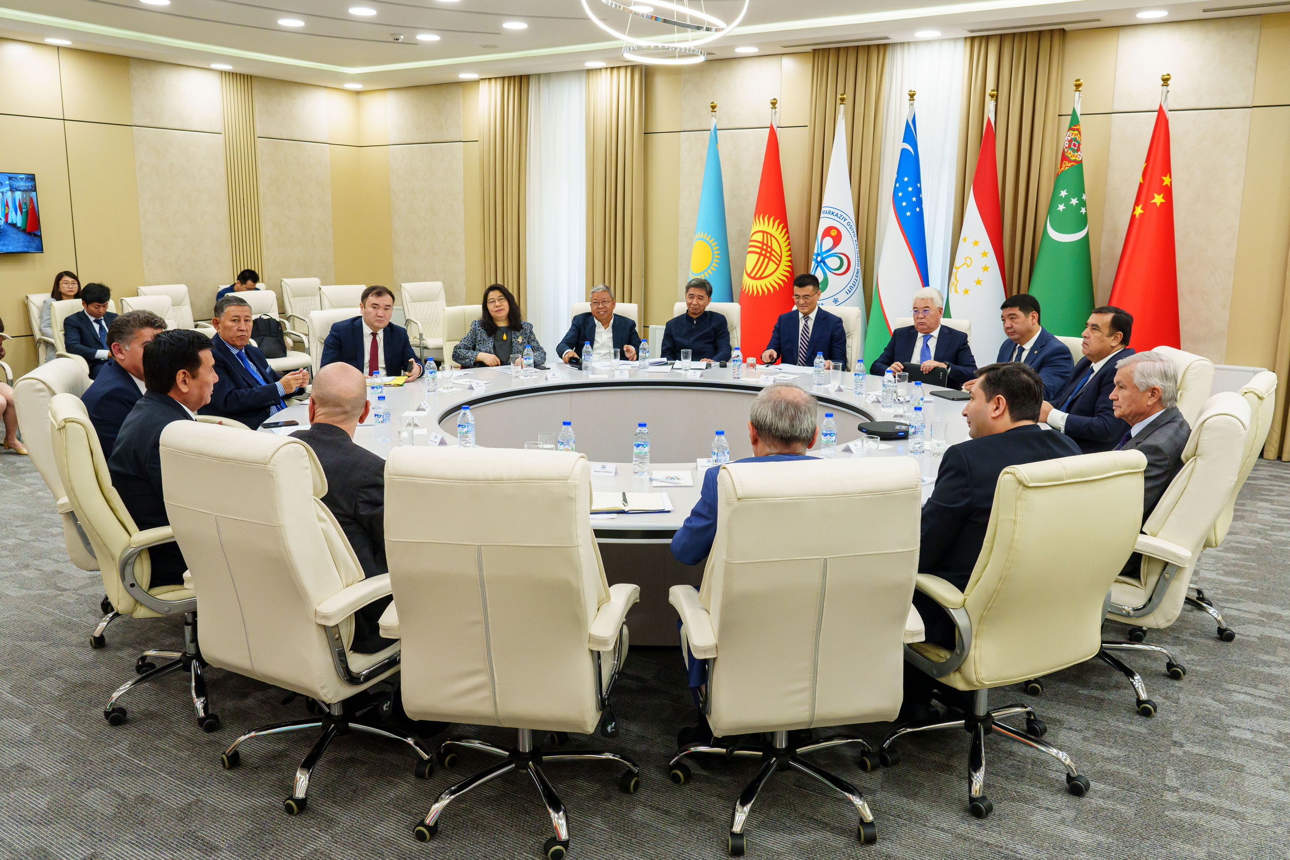 «Один пояс и один путь: новые возможности для стран Центральной Азии». Георгий Намазов | Фотограф в Ташкенте