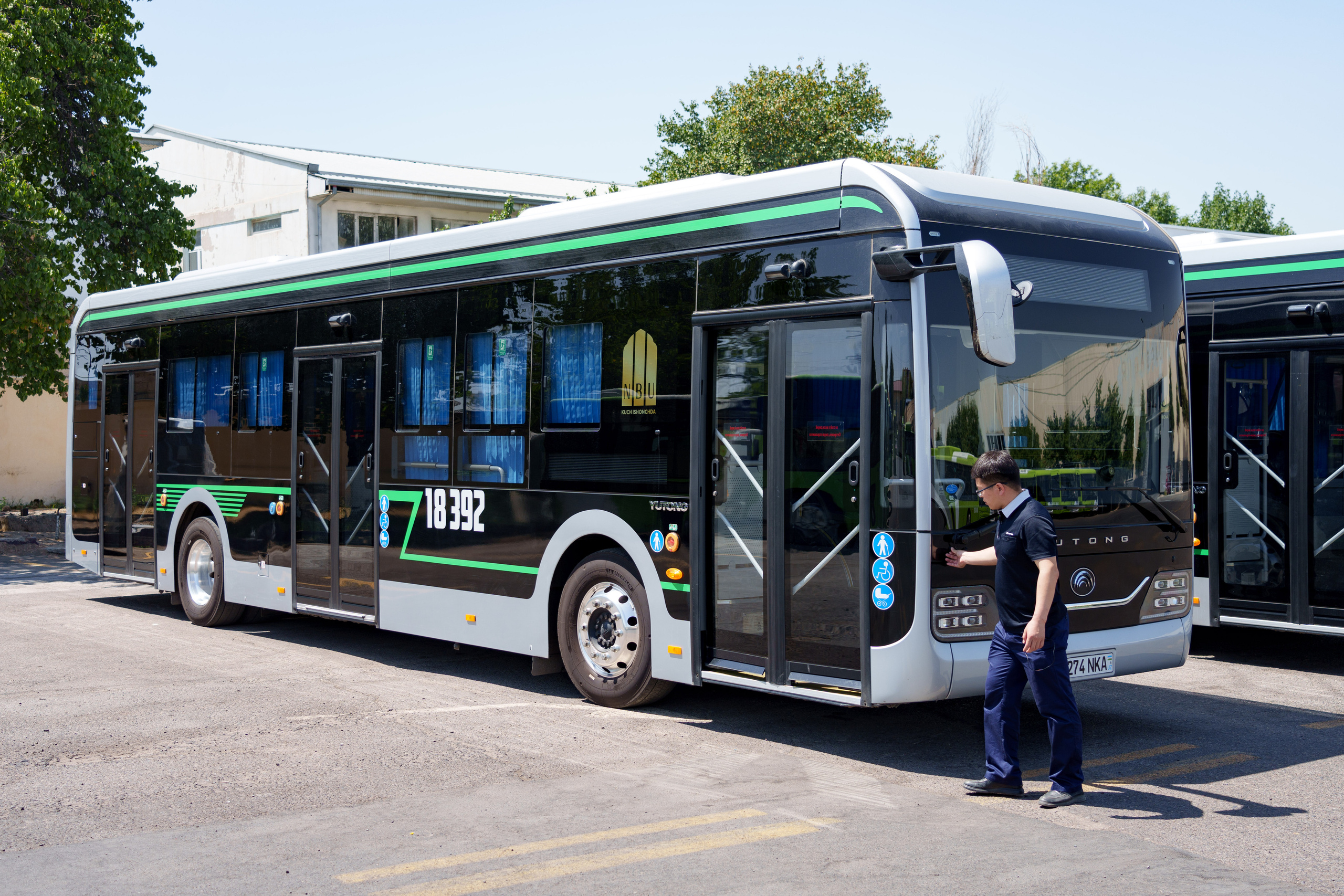 Электробус. Георгий Намазов | Фотограф в Ташкенте