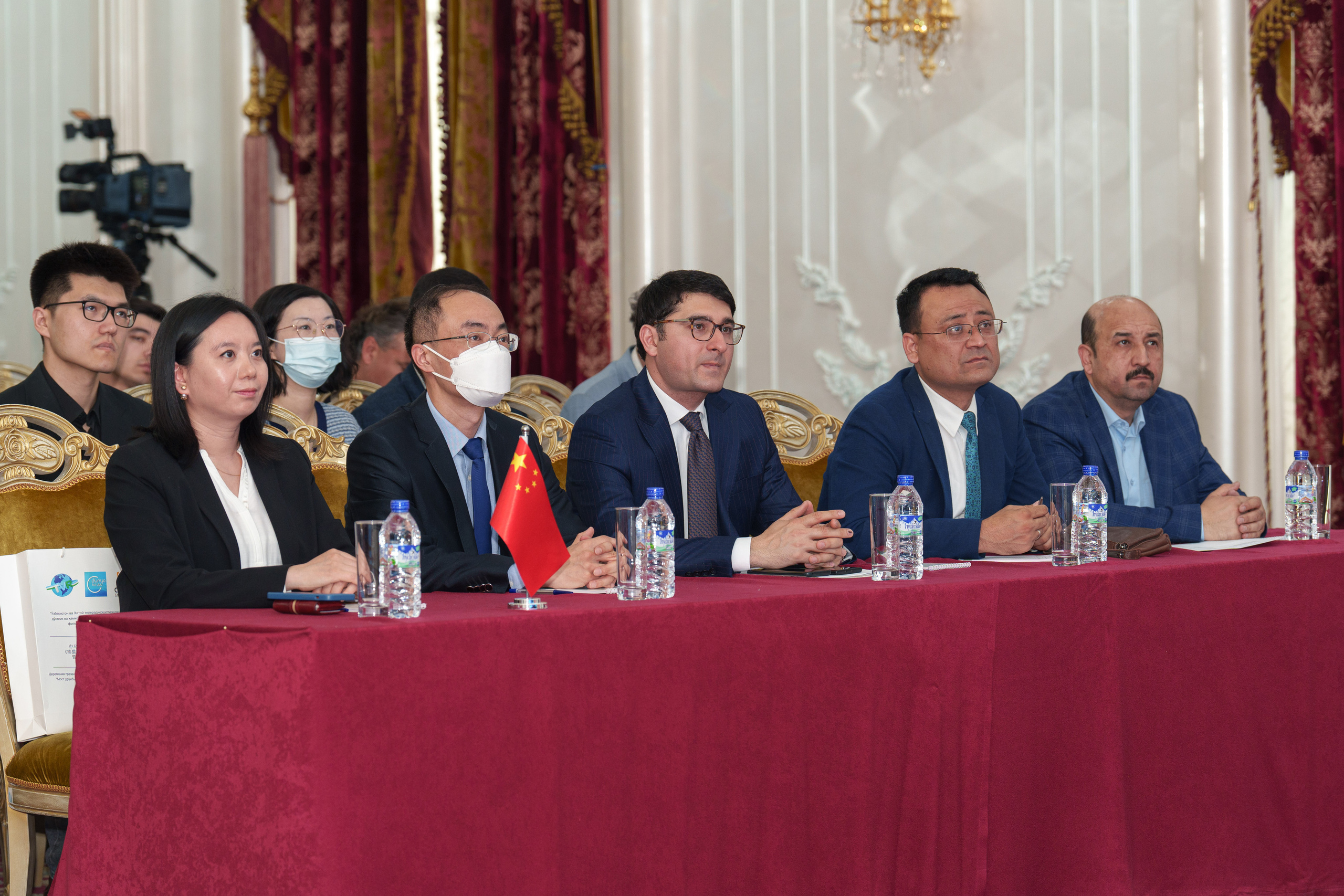 Презентация китайских документальных фильмов. Георгий Намазов | Фотограф в Ташкенте