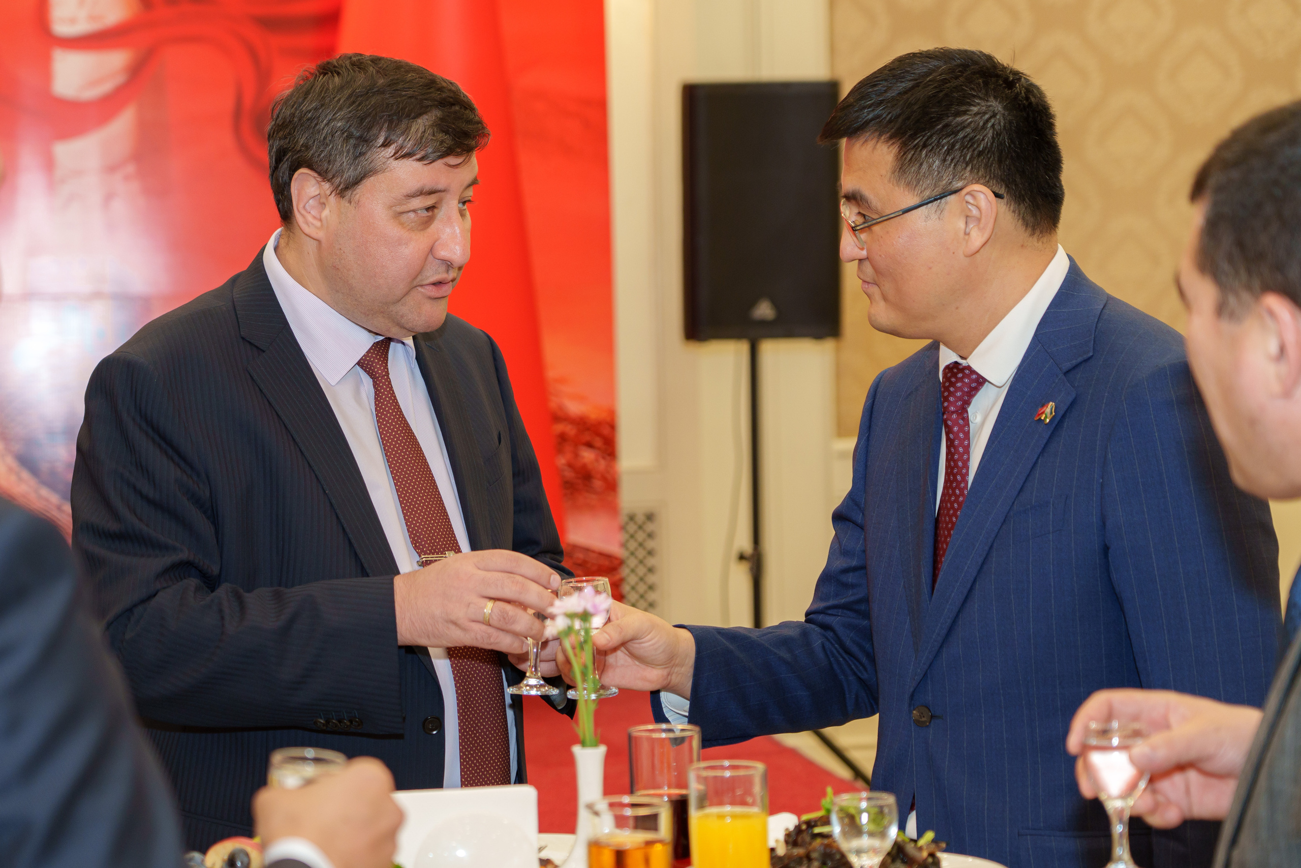 Приём в честь 96-й годовщины образования Народно-освободительно армии. Георгий Намазов | Фотограф в Ташкенте