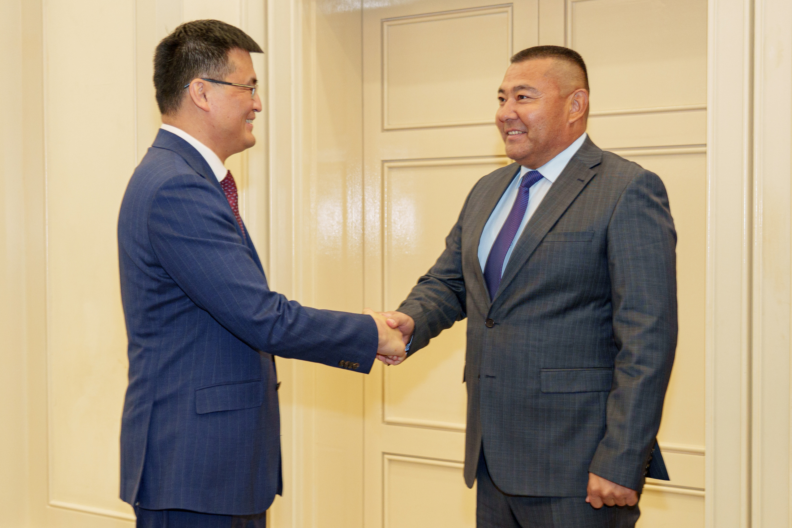 Приём в честь 96-й годовщины образования Народно-освободительно армии. Георгий Намазов | Фотограф в Ташкенте