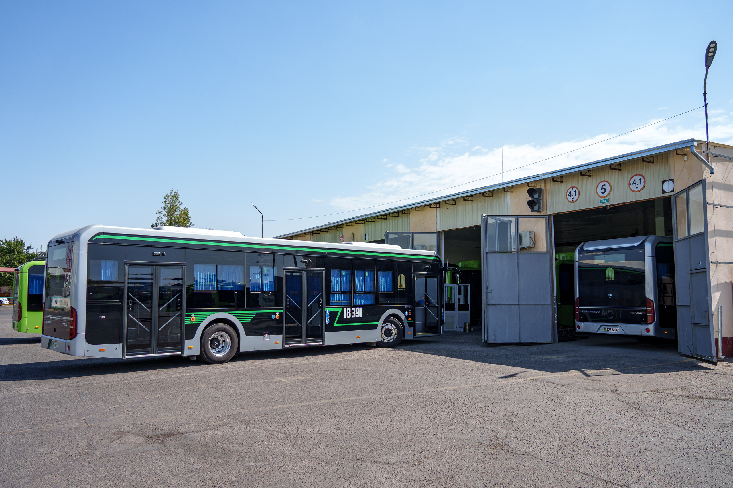 Электробус. Георгий Намазов | Фотограф в Ташкенте