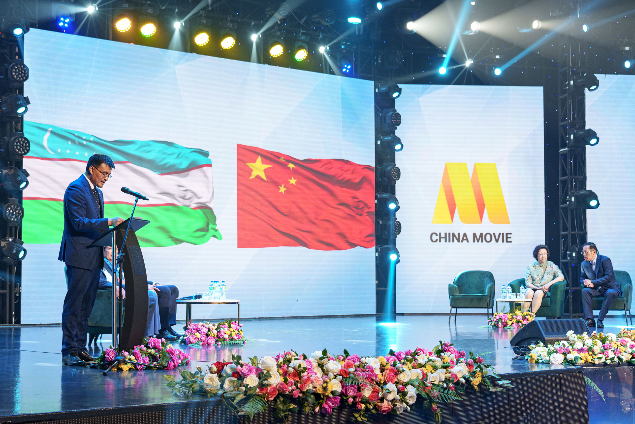 Передача китайских фильмов ZorTv. Георгий Намазов | Фотограф в Ташкенте