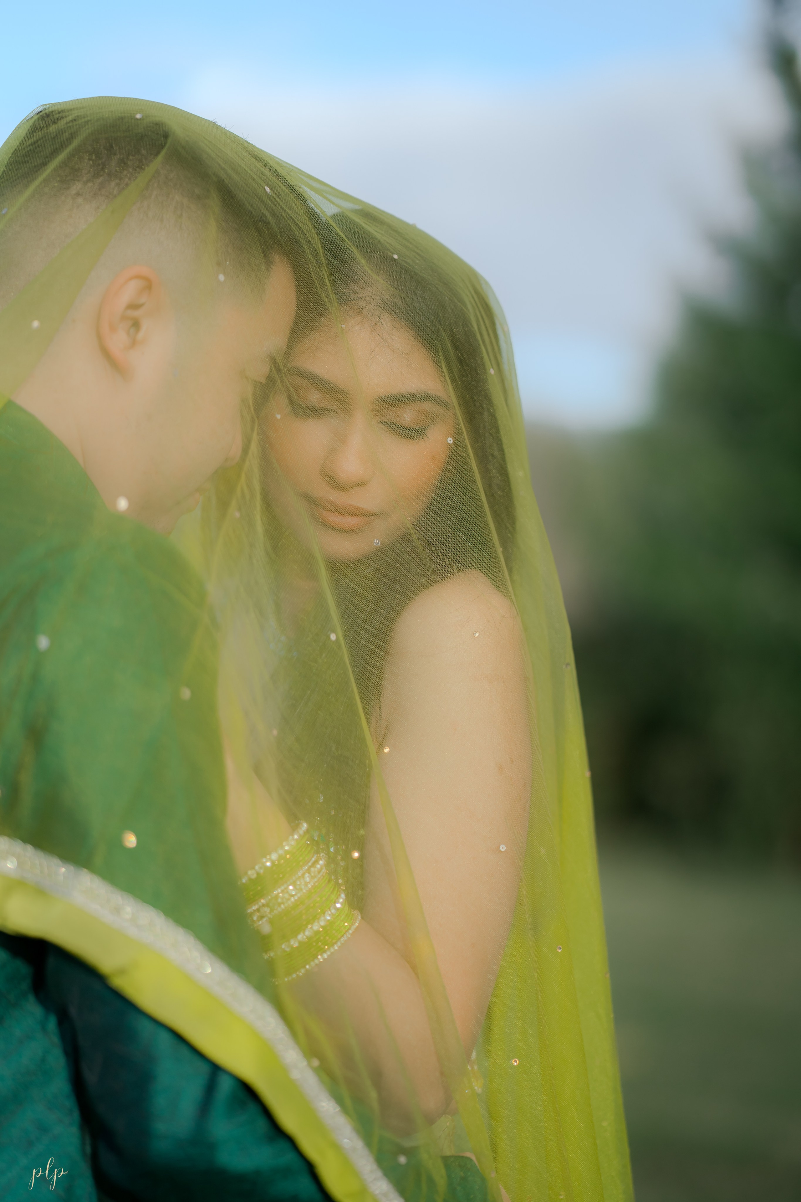 Kashish & Andrew. Wedding Photographers and Filmmakers