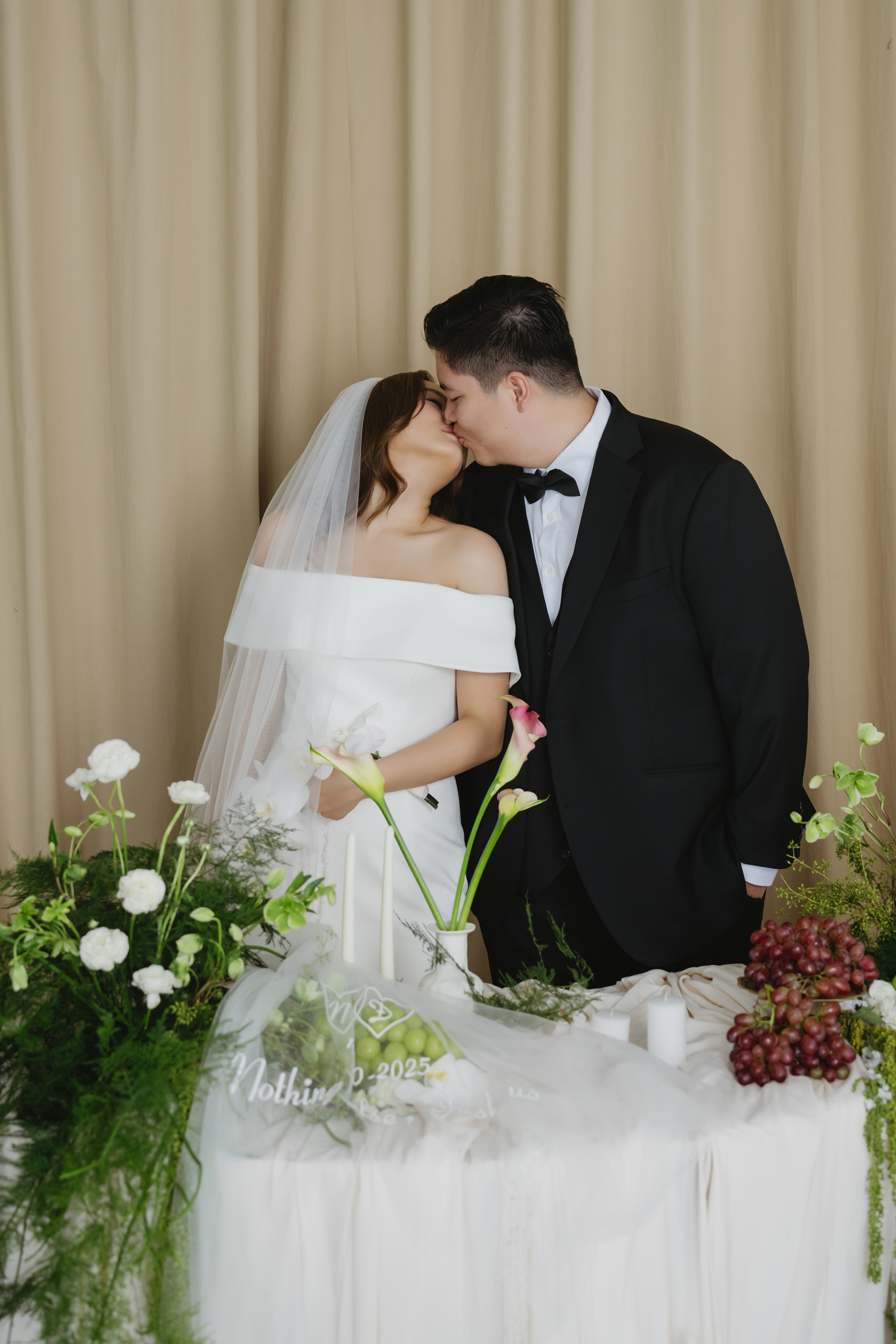 DANG & NGHI wedding photoshoot in studio. Anns wedding photography