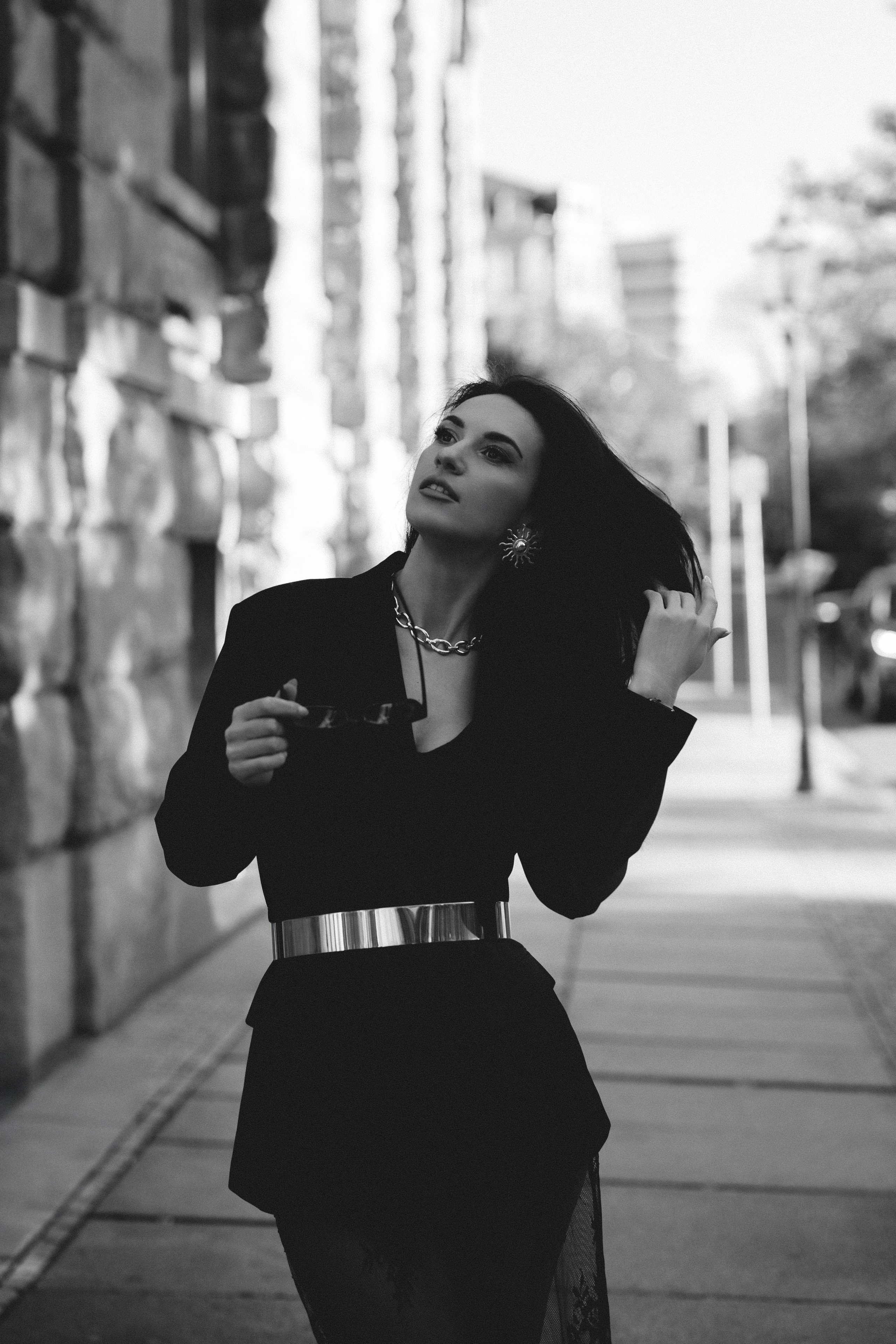 Black&White City Portrait. Elegant Woman in a black Suit. Kristina Kozheltsova- Soulful Portrait&Lifestyle&Love Story Photographer in Leipzig, Germany
