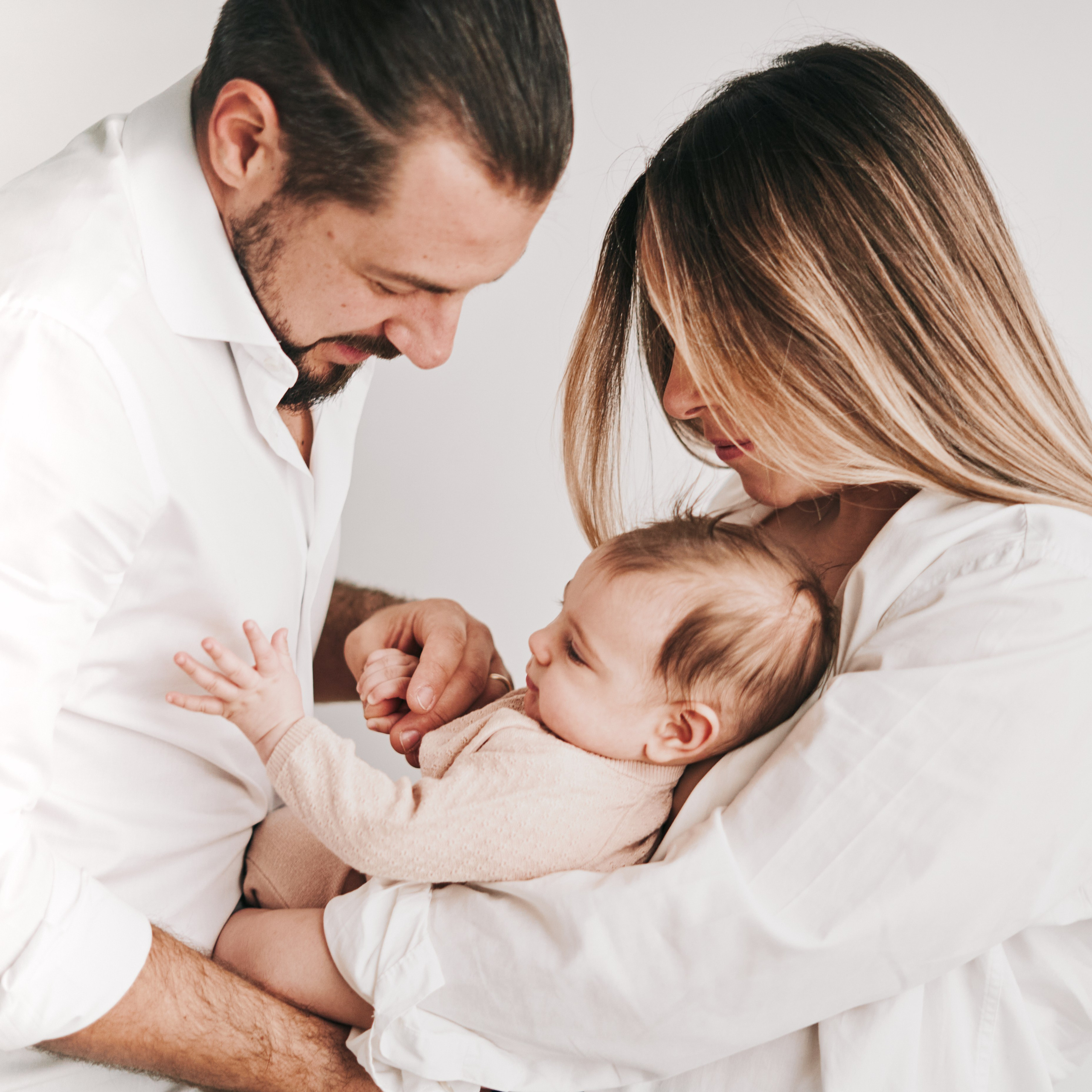 20 STUDIO | studio portrait sessions