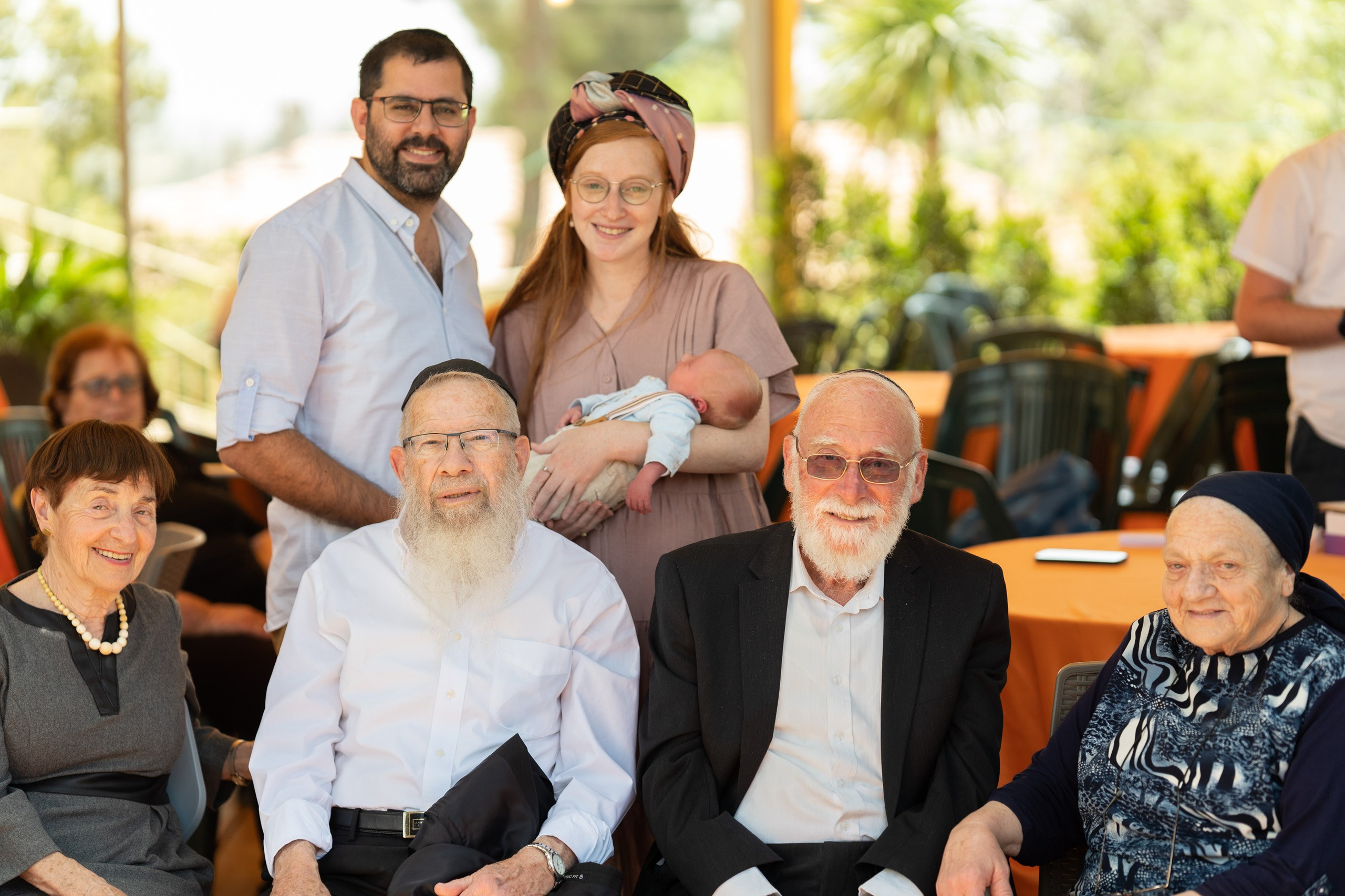 משפחת ברנד. יוסף מזרחי צילום חתונה, ברית וזוגיות. צלם מקצועי שאוהב להוציא אתכם הכי יפים ברגעים הכי מרגשים