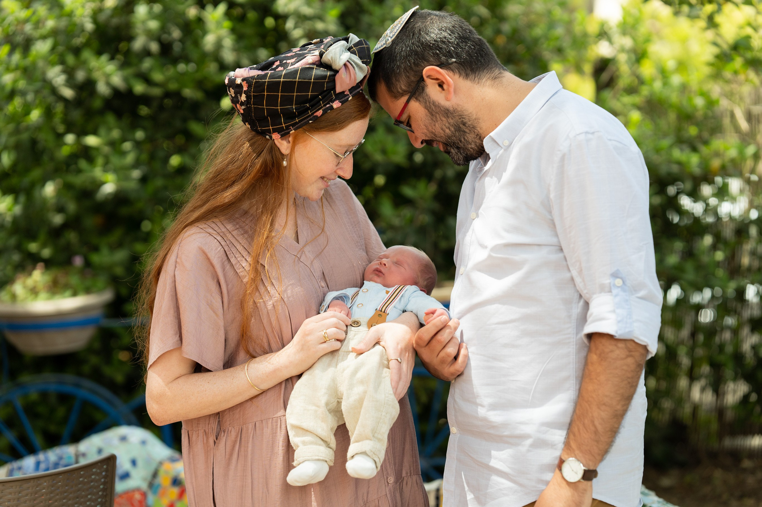 משפחת ברנד. יוסף מזרחי צילום חתונה, ברית וזוגיות. צלם מקצועי שאוהב להוציא אתכם הכי יפים ברגעים הכי מרגשים