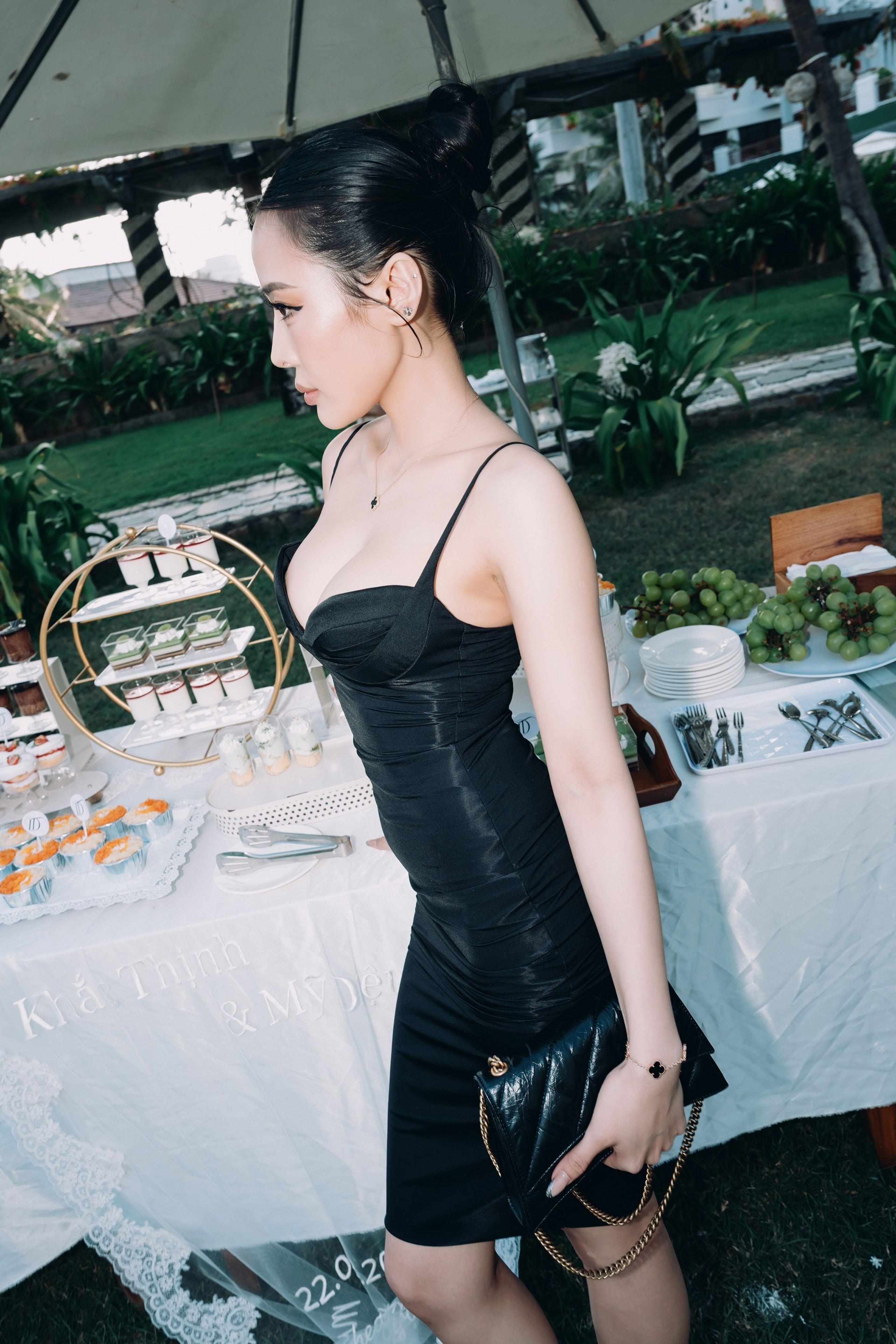 DIEU & THINH/Destination Wedding. Nhiếp ảnh gia đám cưới hàng đầu tại Thành Phố Hồ Chí Minh