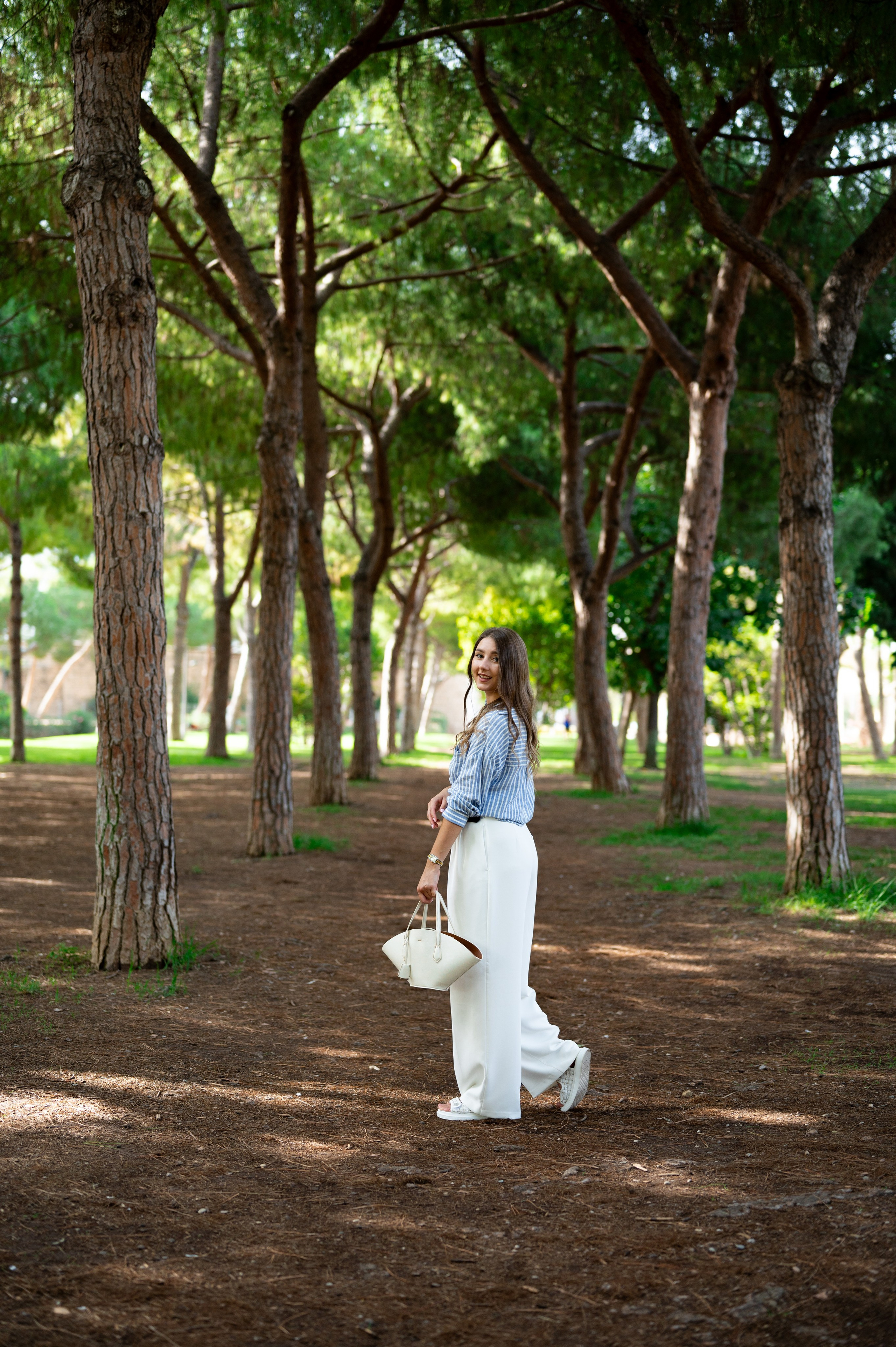 Vladislava — Valencia, city. Photographer Yulia Lushnikova, Based in Valencia