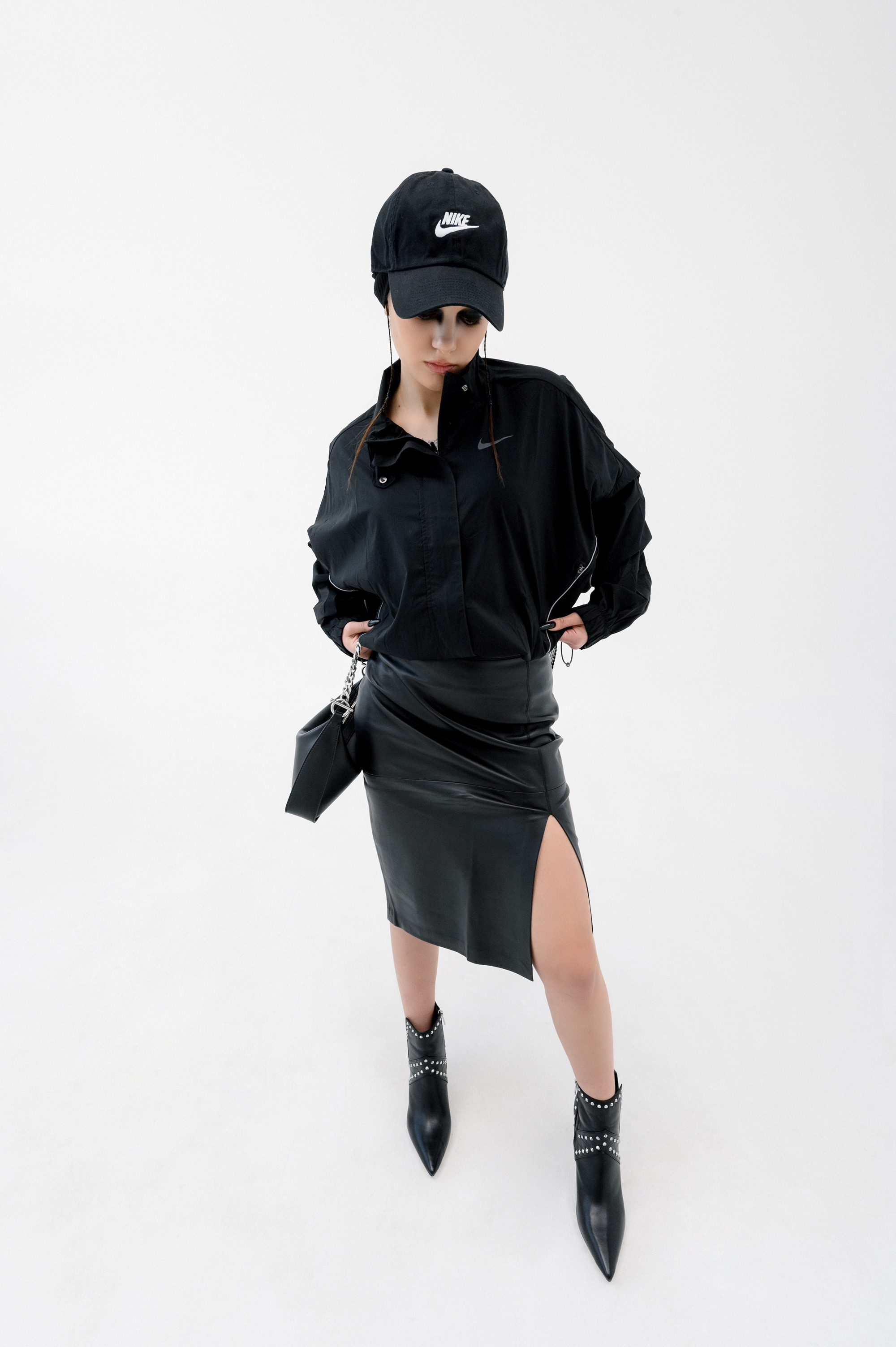 Dalma | November, 2022. Home